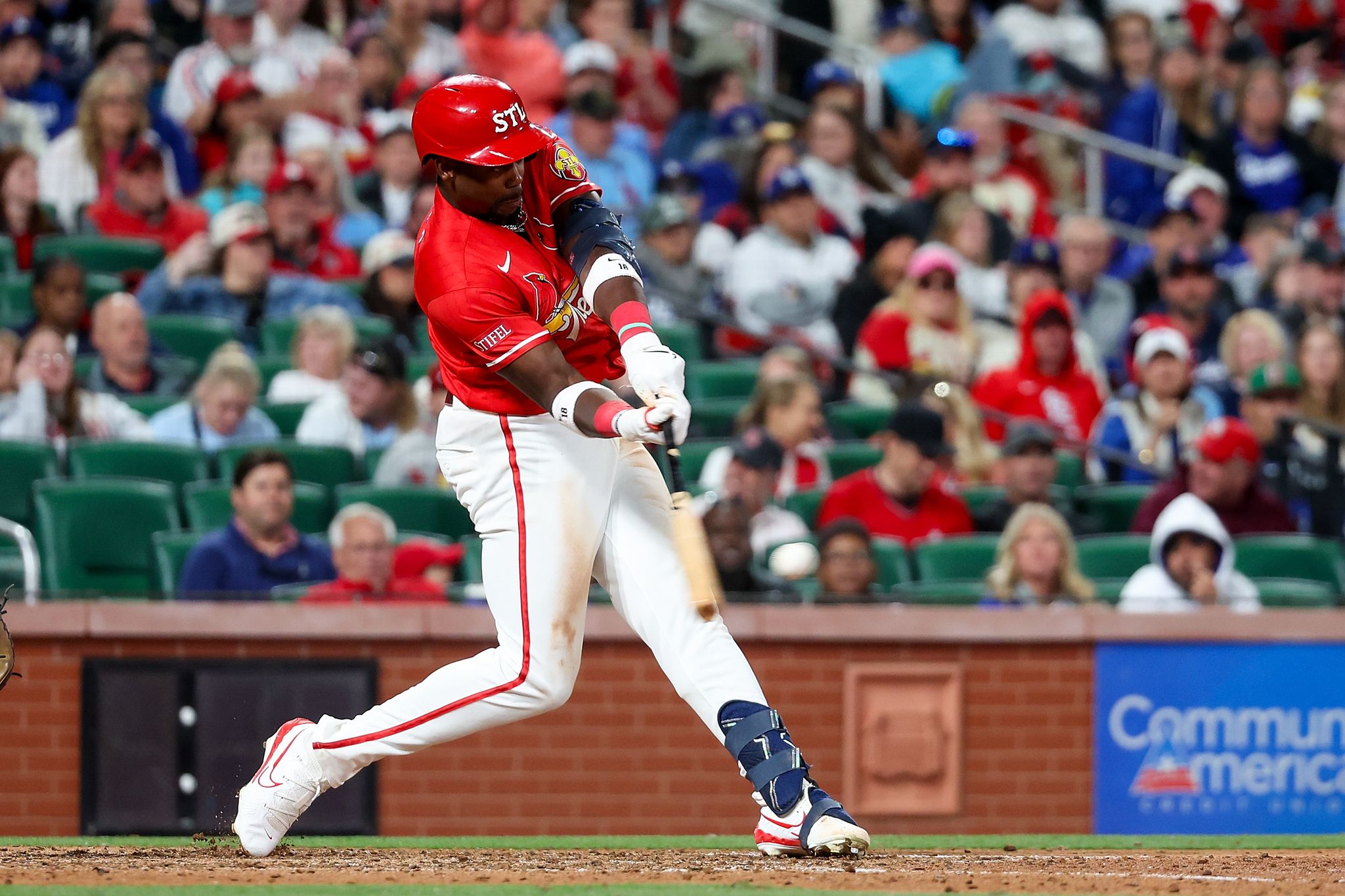 Walker goes 4-4 and the Cardinals beat the Dodgers again 7-2