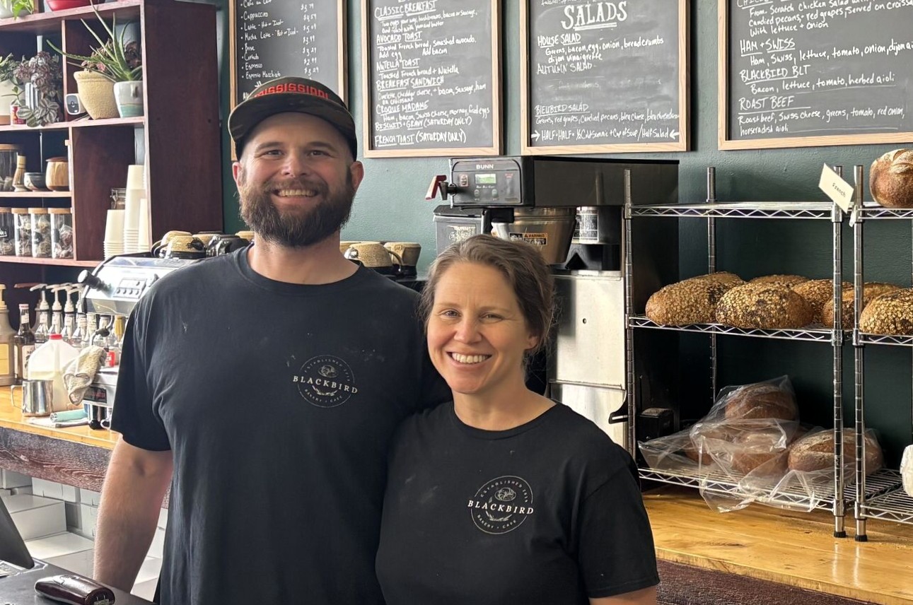 Staunton's Blackbird Bakery draws crowds — and a governor