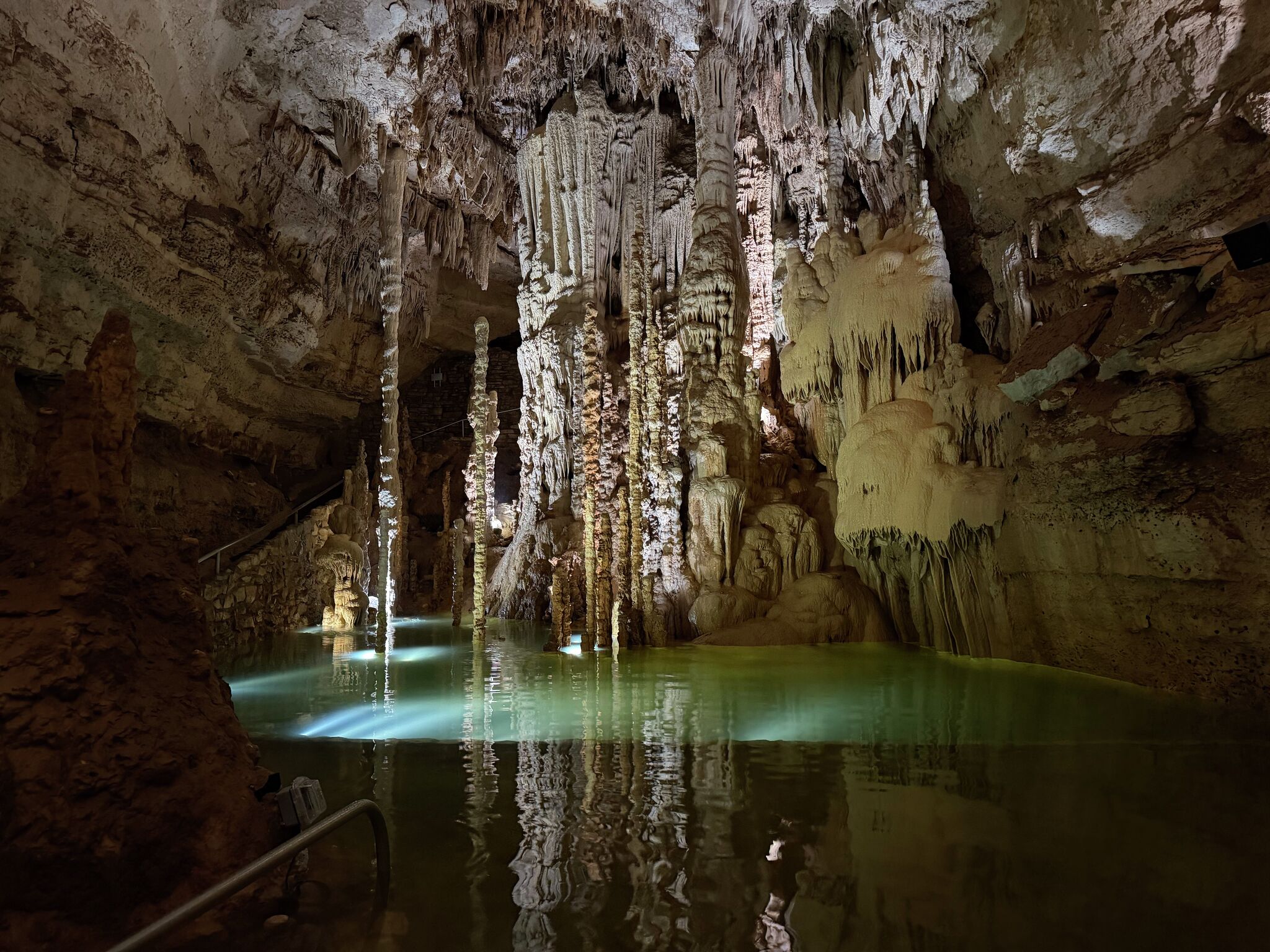 Rare aquifer tours return to Natural Bridge Caverns after massive flooding
