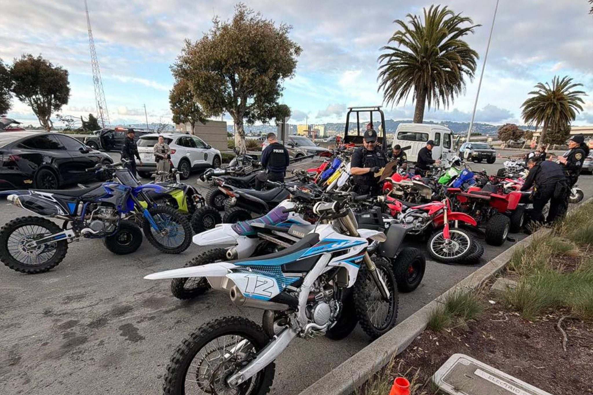 9 arrested after dozens of dirt bike, ATV riders stop Bay Bridge traffic