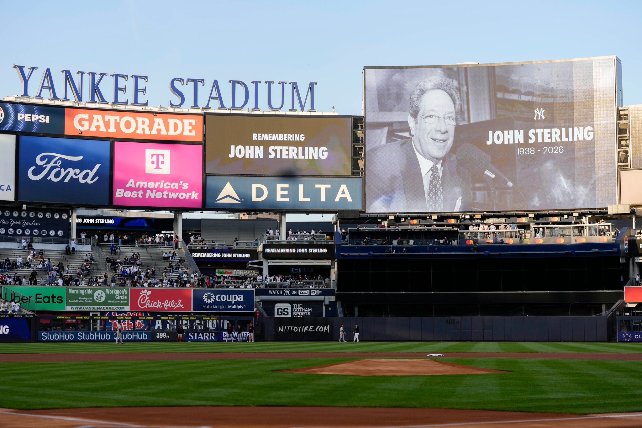 Judge wants new Bronx tradition: Sterling's voice booming “Theee Yankees win!" before Sinatra song
