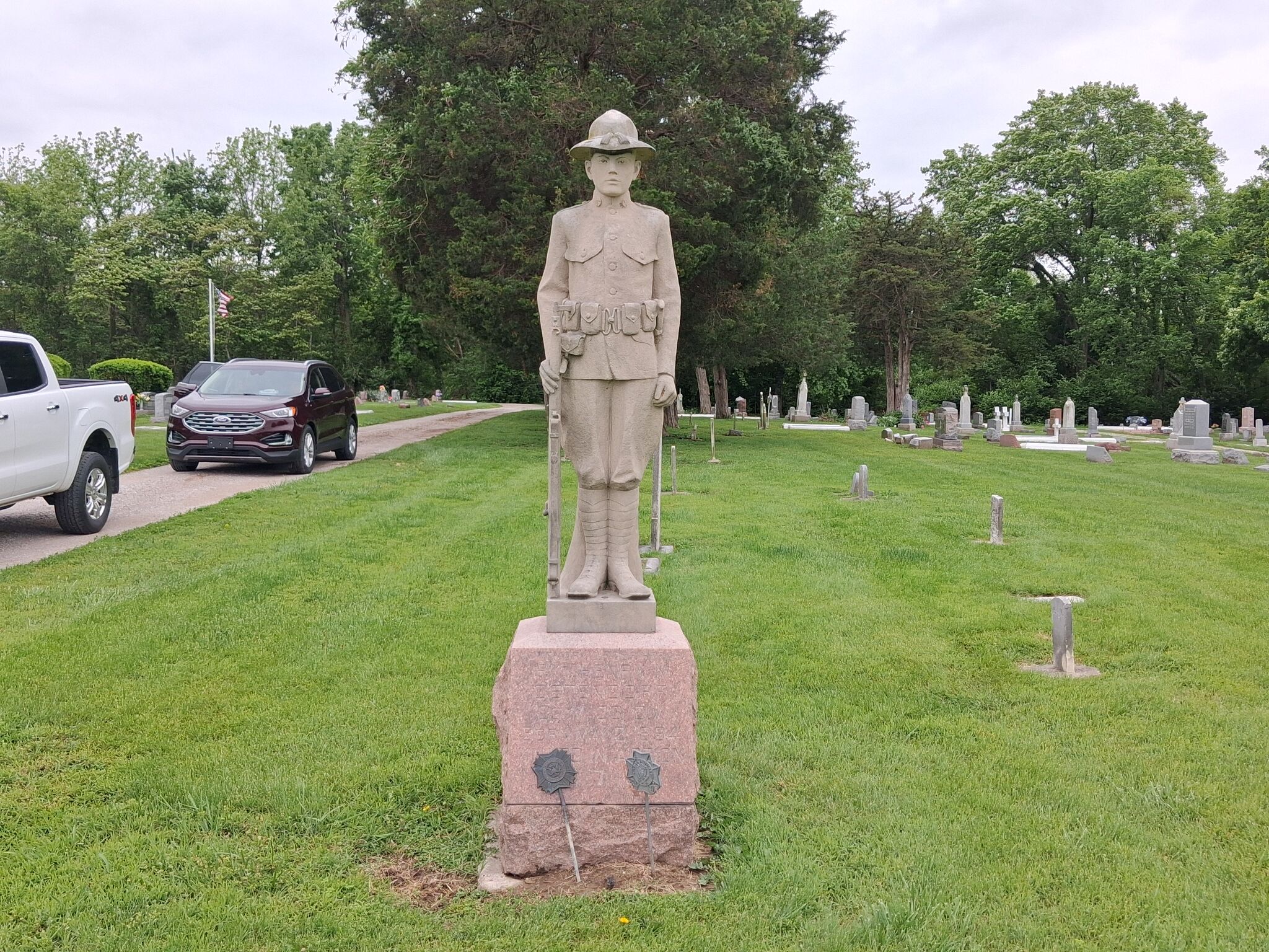 Memorial Day services set at two local cemeteries