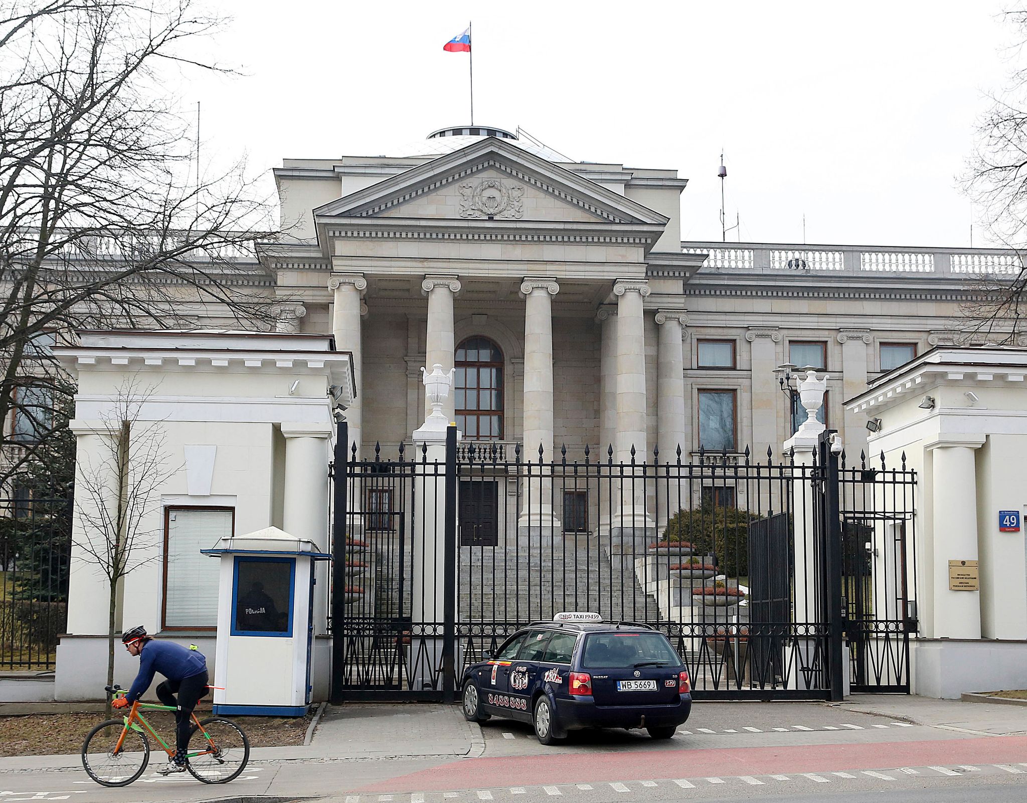 Moscow moving from low-cost recruits to professional sabotage cells...