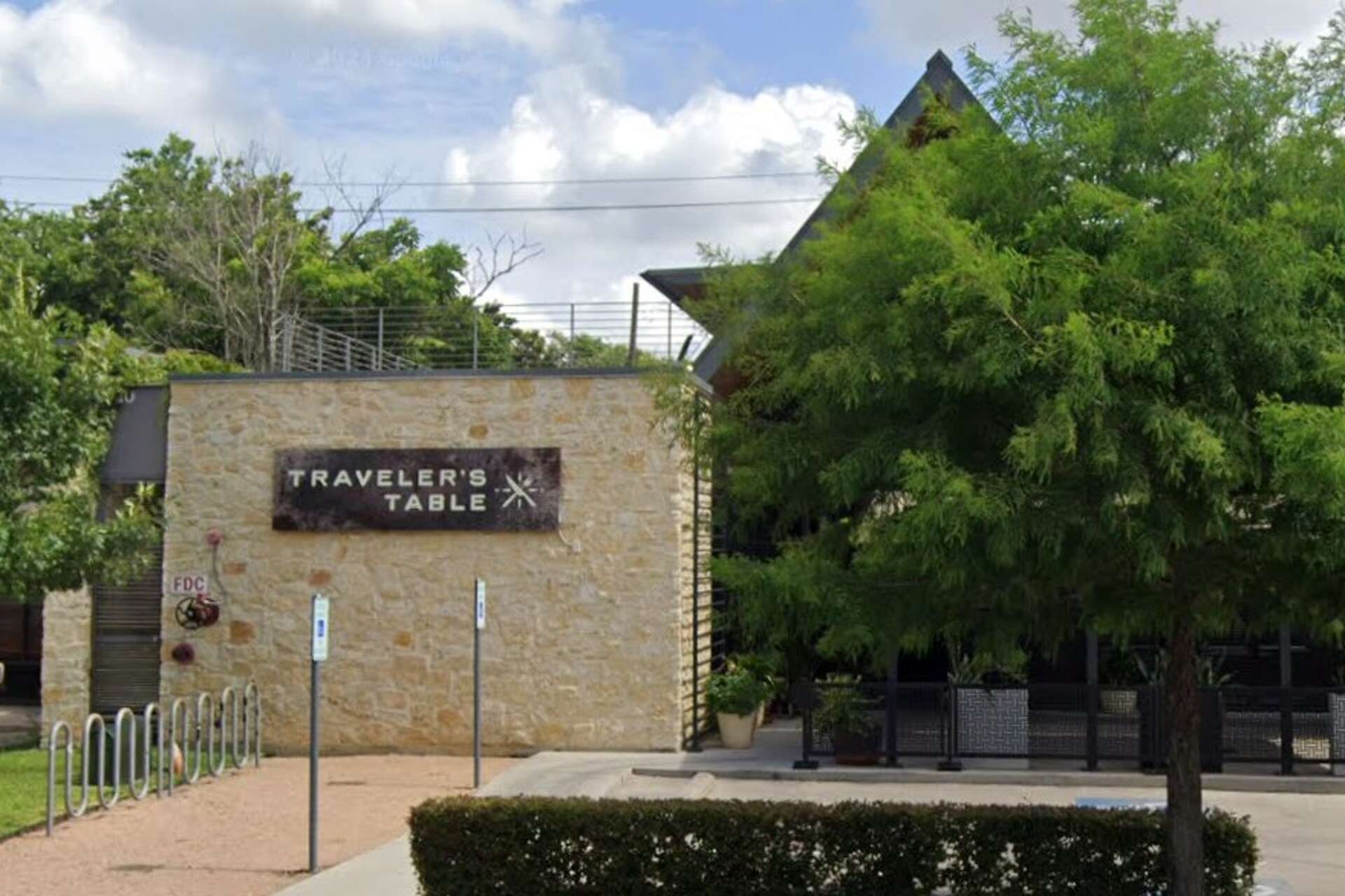 Traveler's Table, Traveler's Cart to remain open after owners' deaths