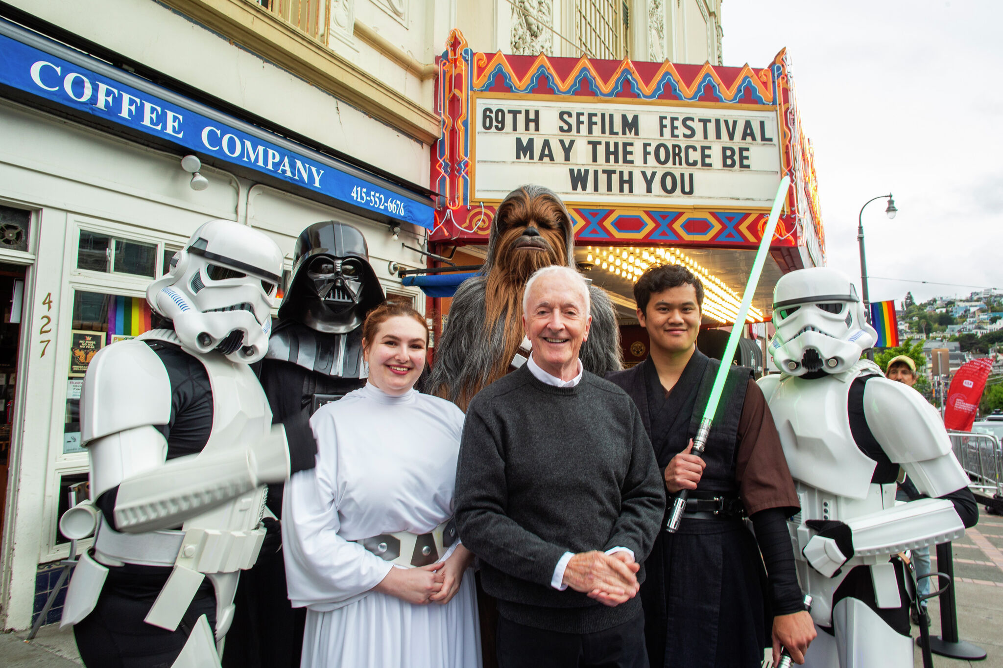 C-3PO dishes on his co-stars, a spinoff and AI before SF screening