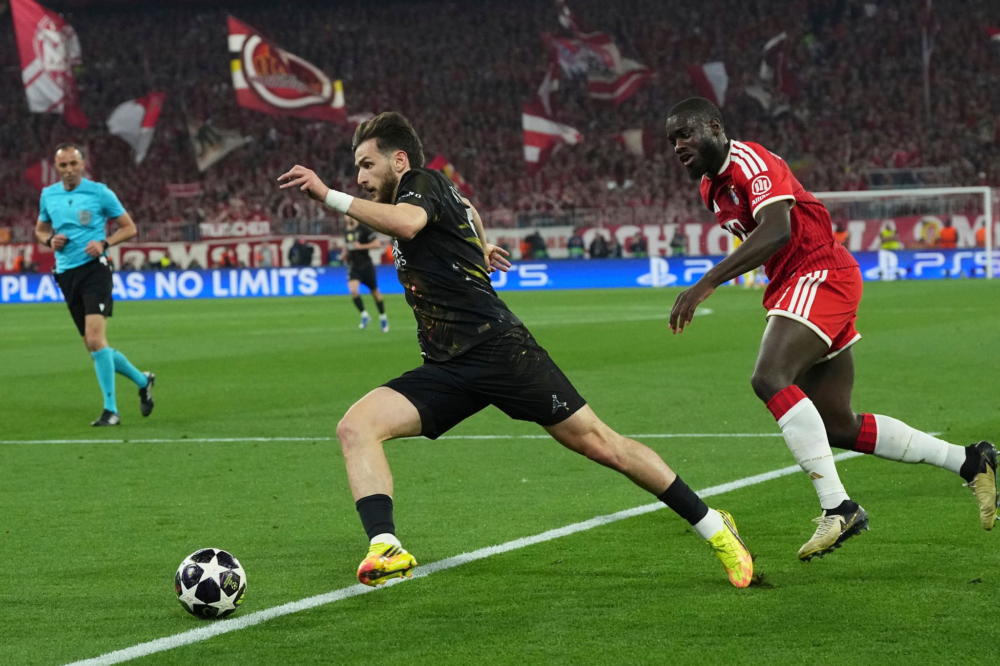 Kvaratskhelia provides creative spark as PSG reaches second straight ...