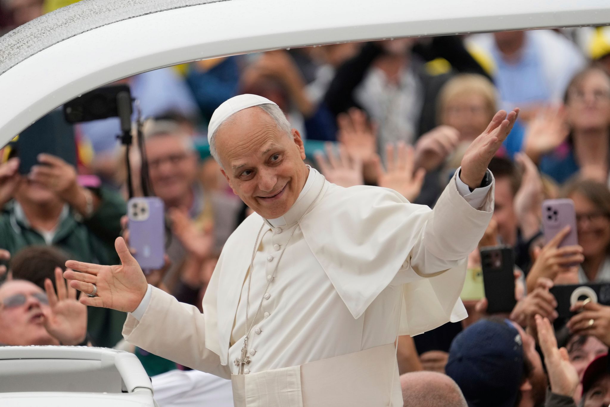 Pope Gate The American pope: Pope Leo XIV’s first year in photos