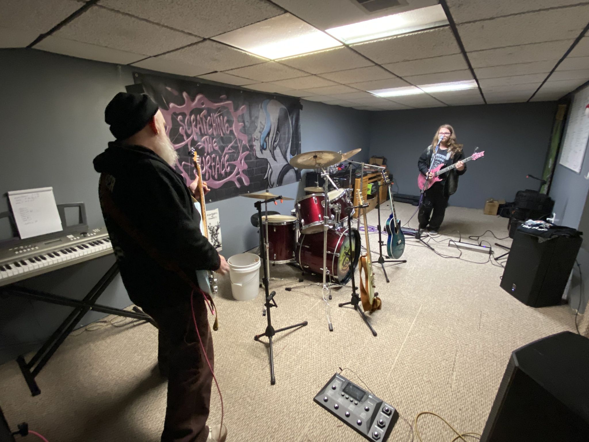 Opening up the pit: Jacksonville cover band bringing punk rock sound to region