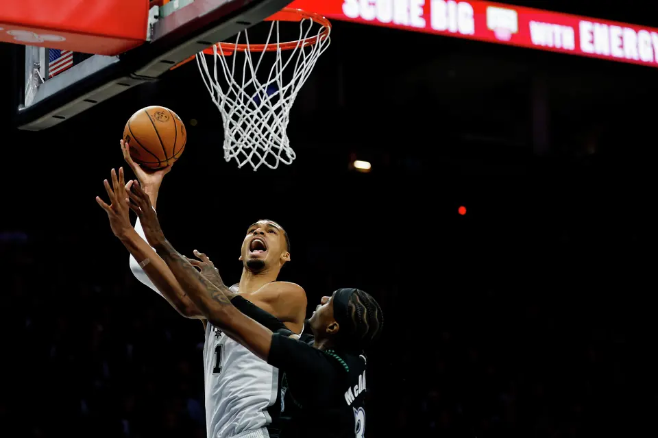San Antonio Spurs forward Victor Wembanyama (1) goes up to the basket during the first half of Game 3 of the Western Conference semifinals at Target Center in Minneapolis, Friday, May 8, 2026.