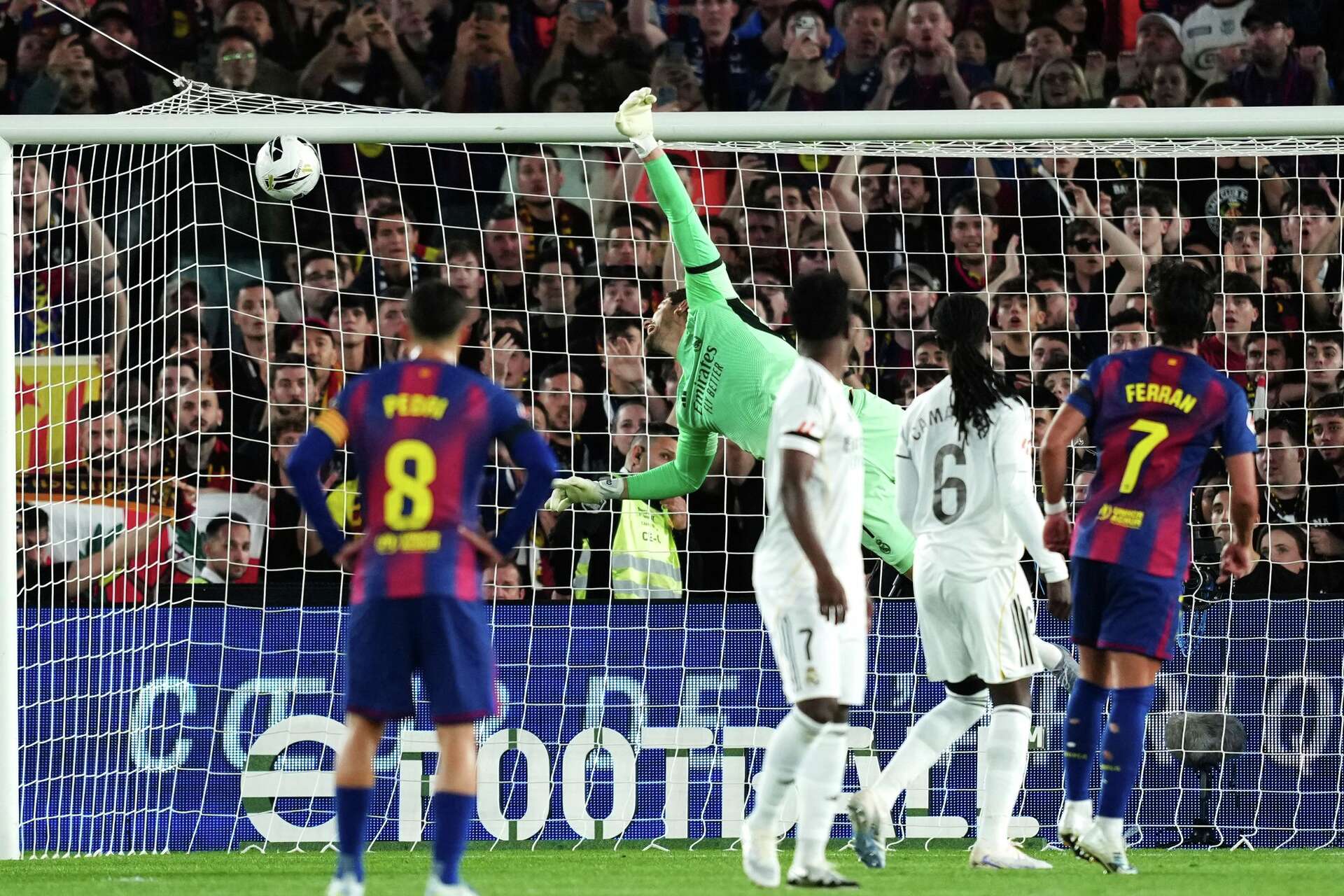 Watched by its grieving coach, Barcelona retains Spanish league title ...