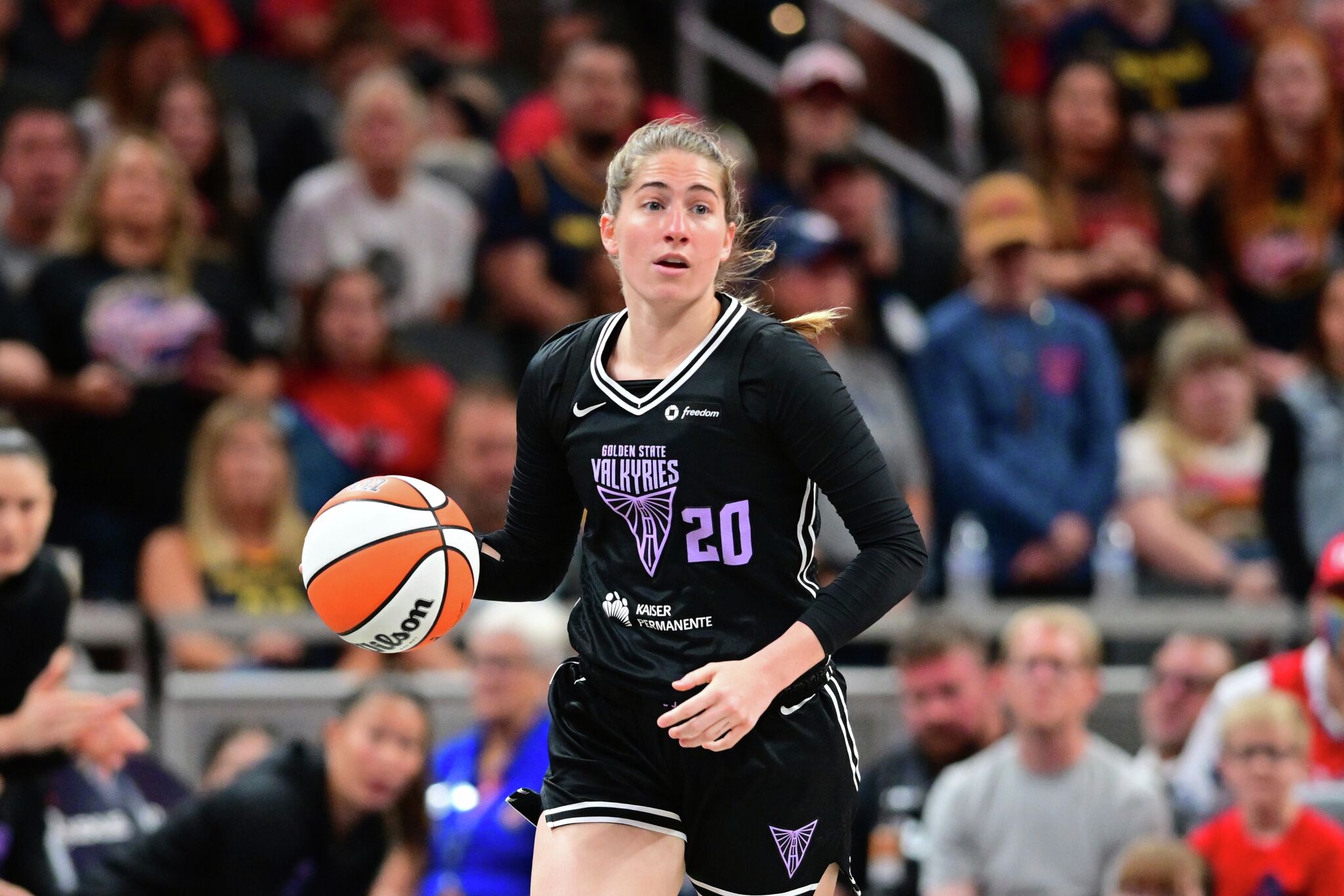 Edwardsville graduate Kate Martin signs development deal with Sparks