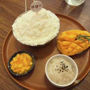 S.F.’s youths brave late-night lines not for bars, but for this shaved ice