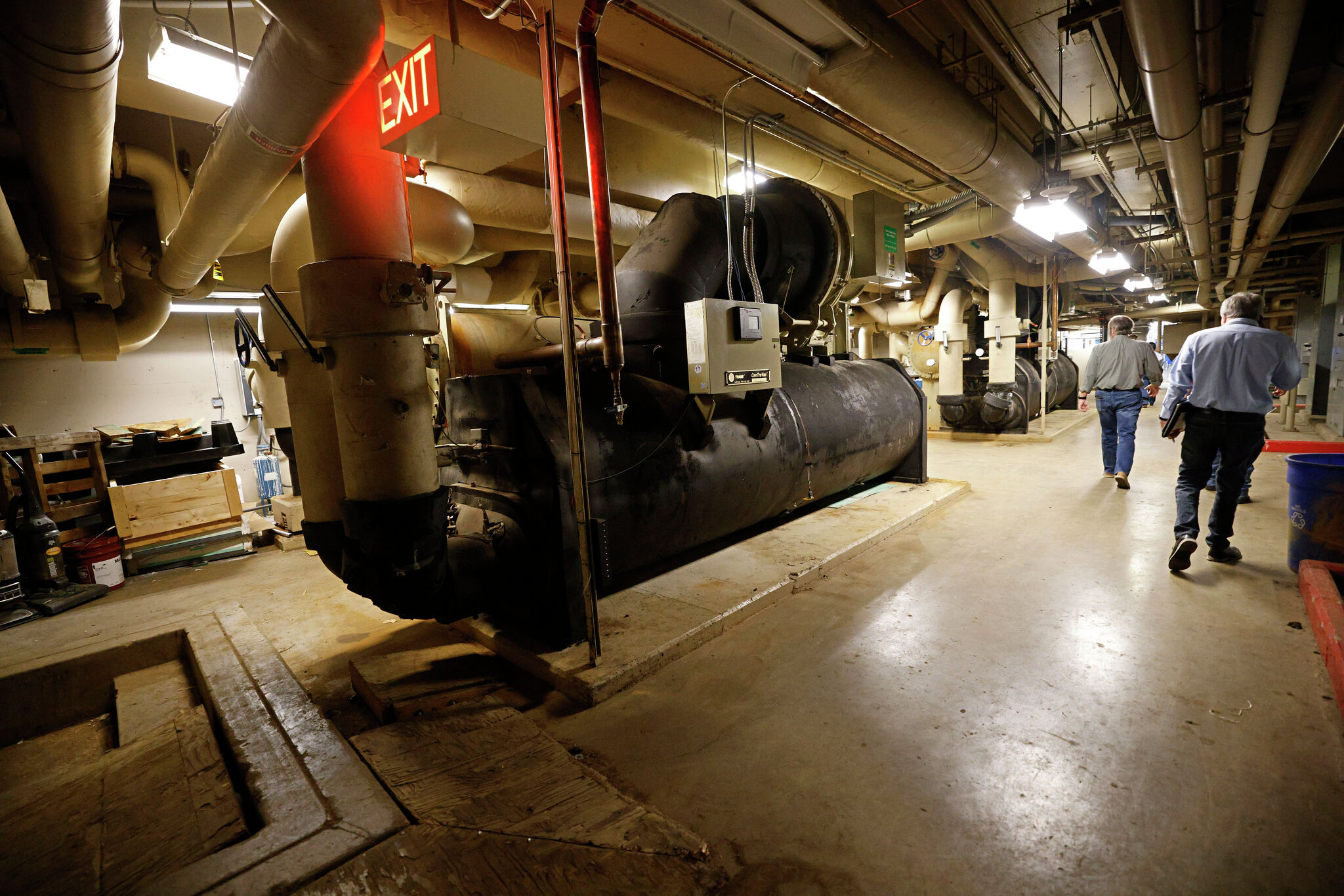 https://s.hdnux.com/photos/01/66/17/14/30995214/5/rawImage.jpg