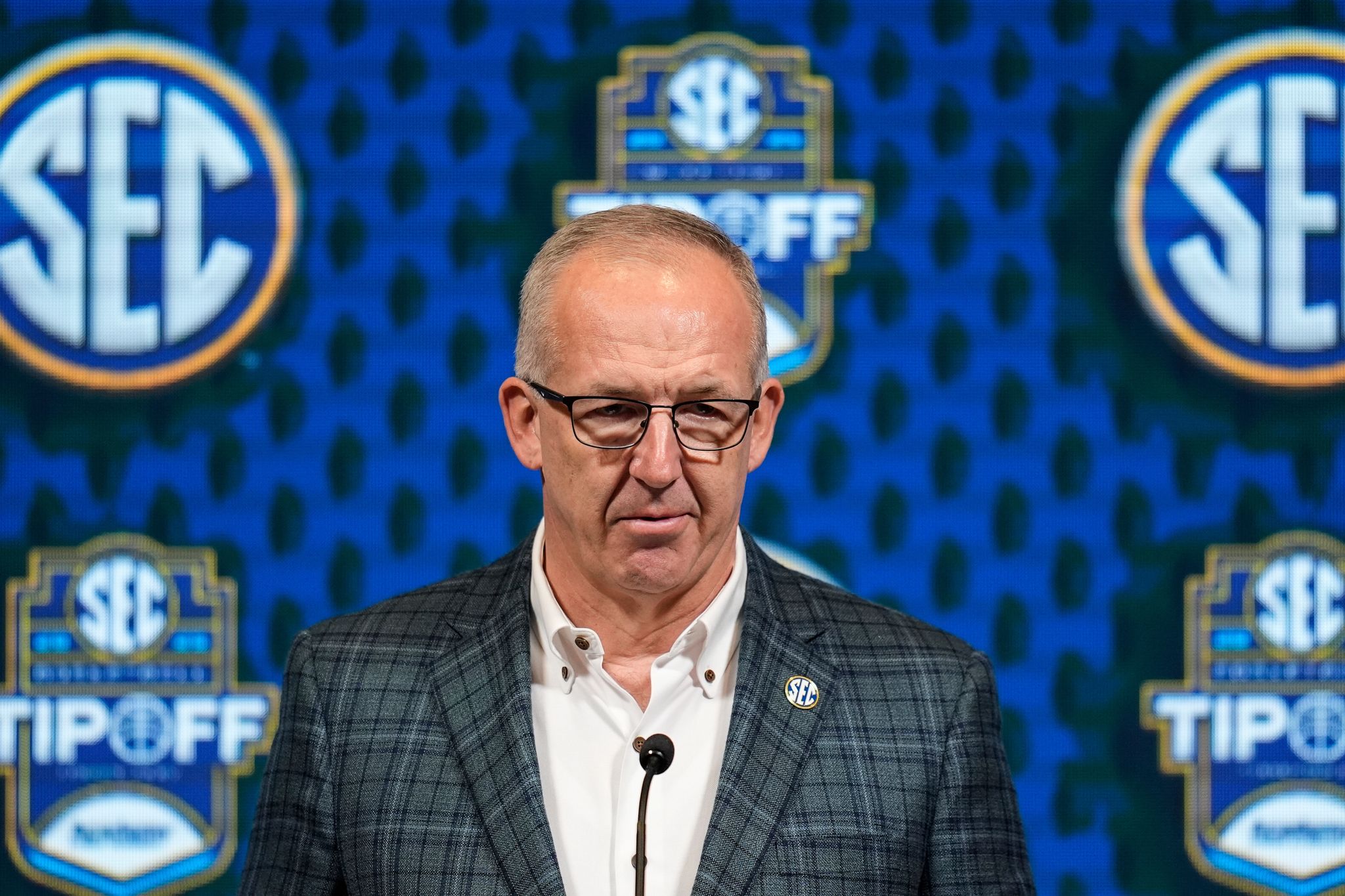 The SEC is standing firm for a 16-team College Football Playoff instead of 24