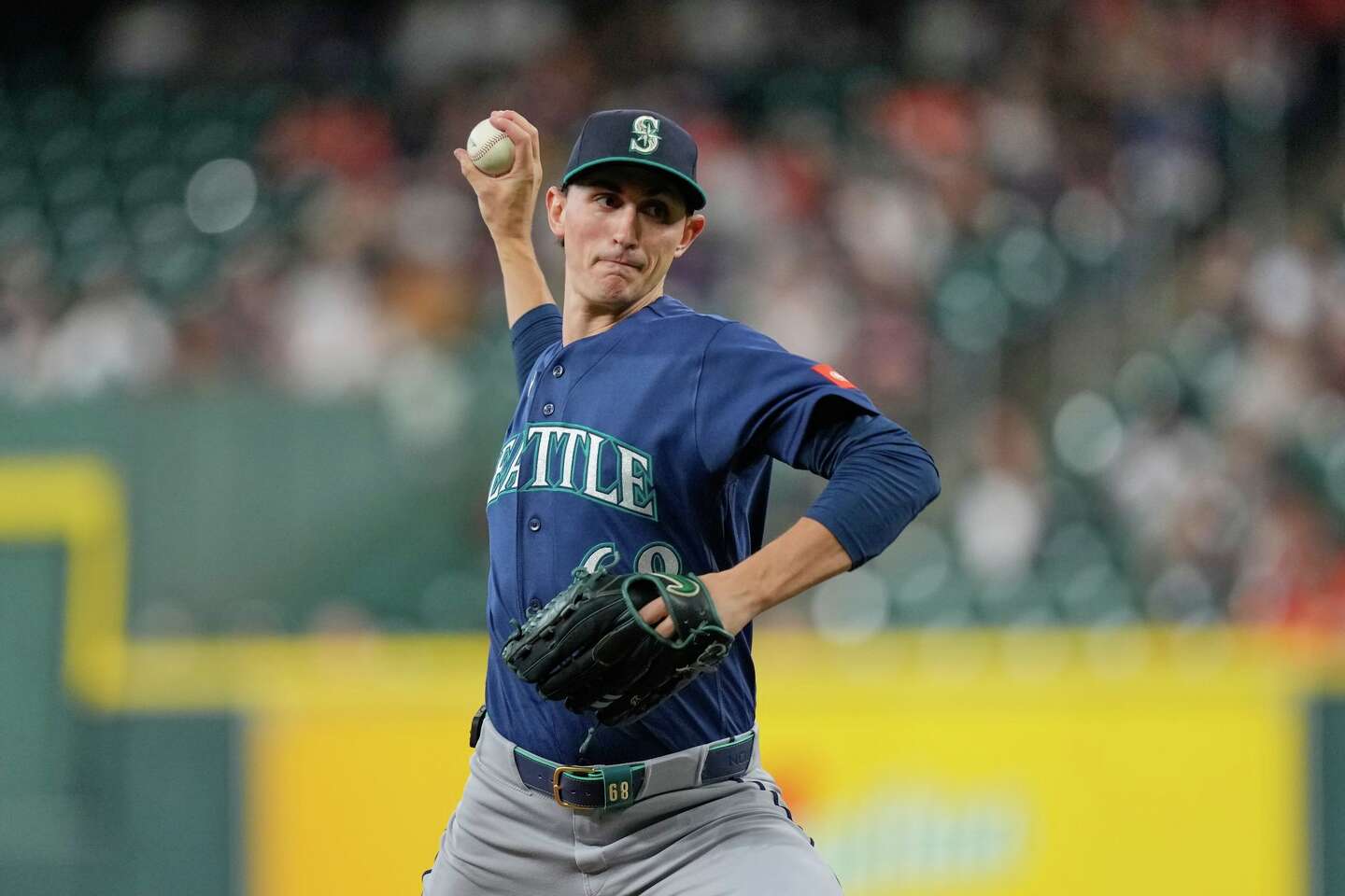 Rodríguez goes deep as the Mariners extend a franchise-record 8-game ...