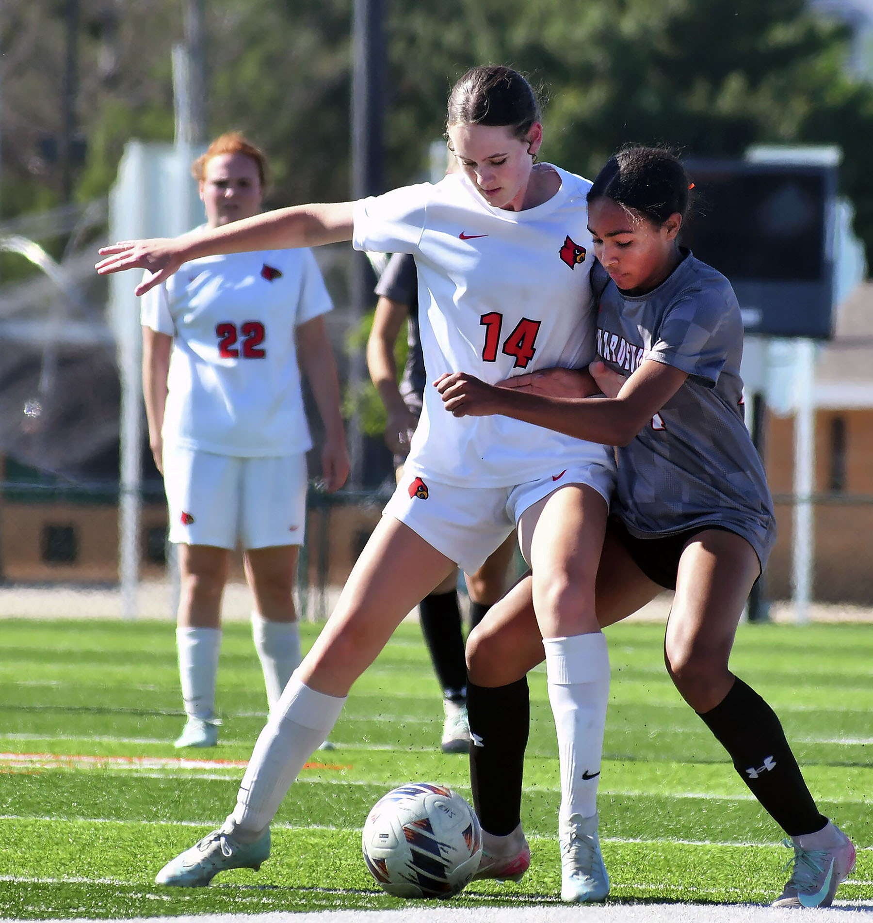 Edwardsville beat Alton 8-0 Monday behind Gabby Thompson to set up a Southwestern Conference girls soccer title showdown at O'Fallon.