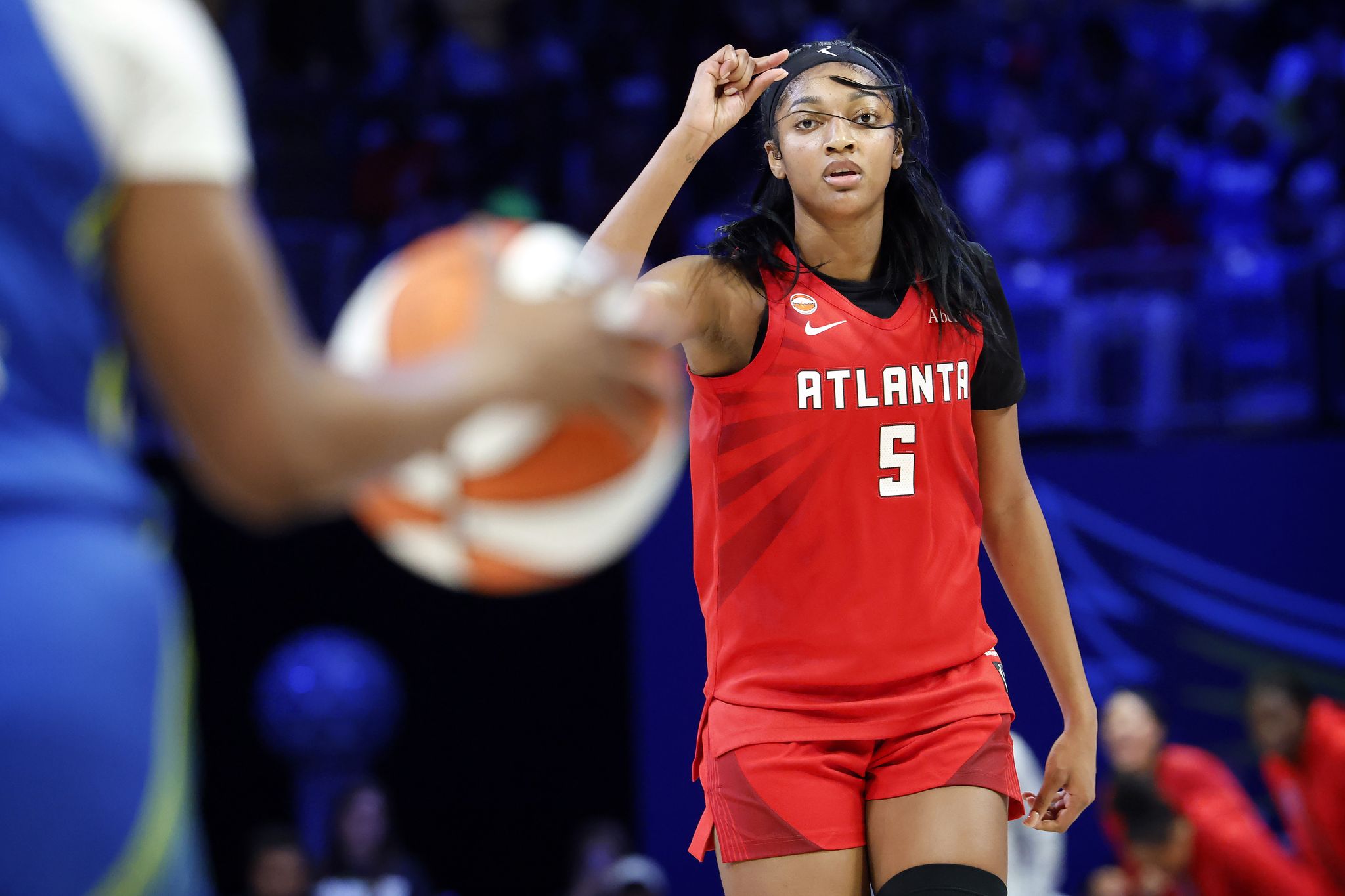 Dallas Wings start cold, finish cold in loss to Angel Reese, Atlanta Dream