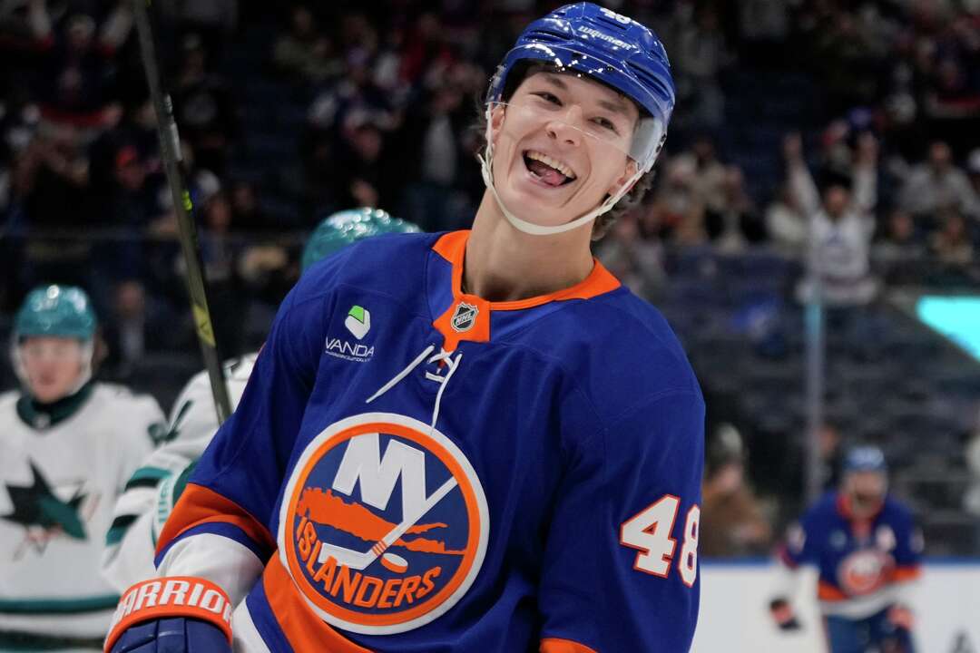 Matthew Schaefrer Islanders' Matthew Schaefer is the unanimous Calder Trophy choice as ...