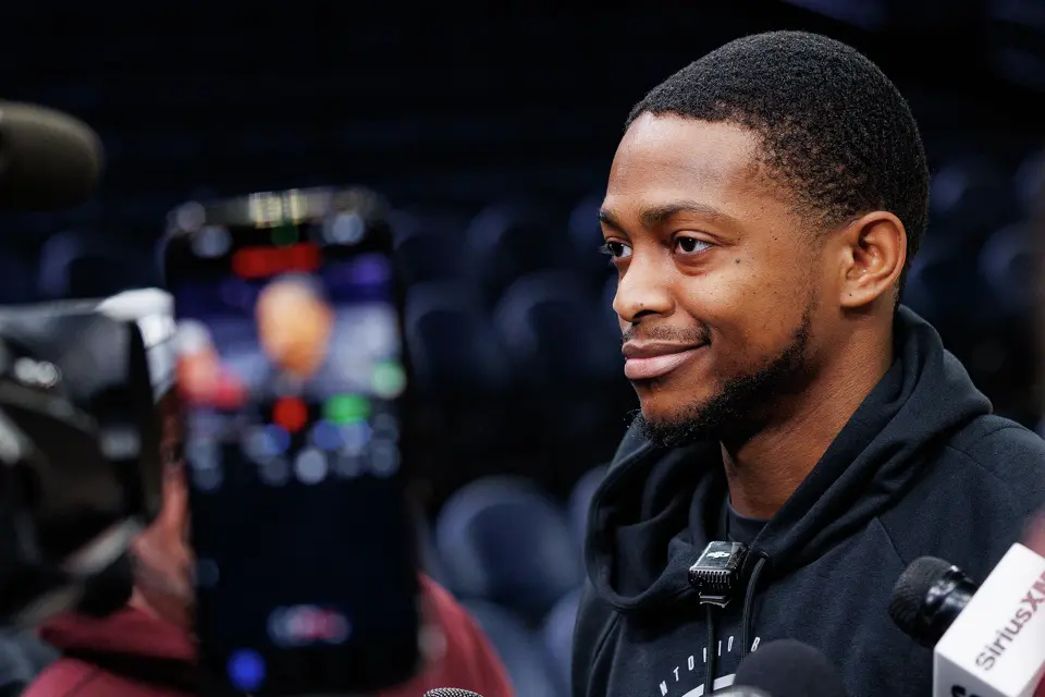 San Antonio Spurs guard De'Aaron Fox answers questions from reporters during shootaround at Target Center in Minneapolis, Friday, May 15, 2026, as the Spurs prepare for game six of the Western Conference semifinals against the Minnesota Timberwolves.