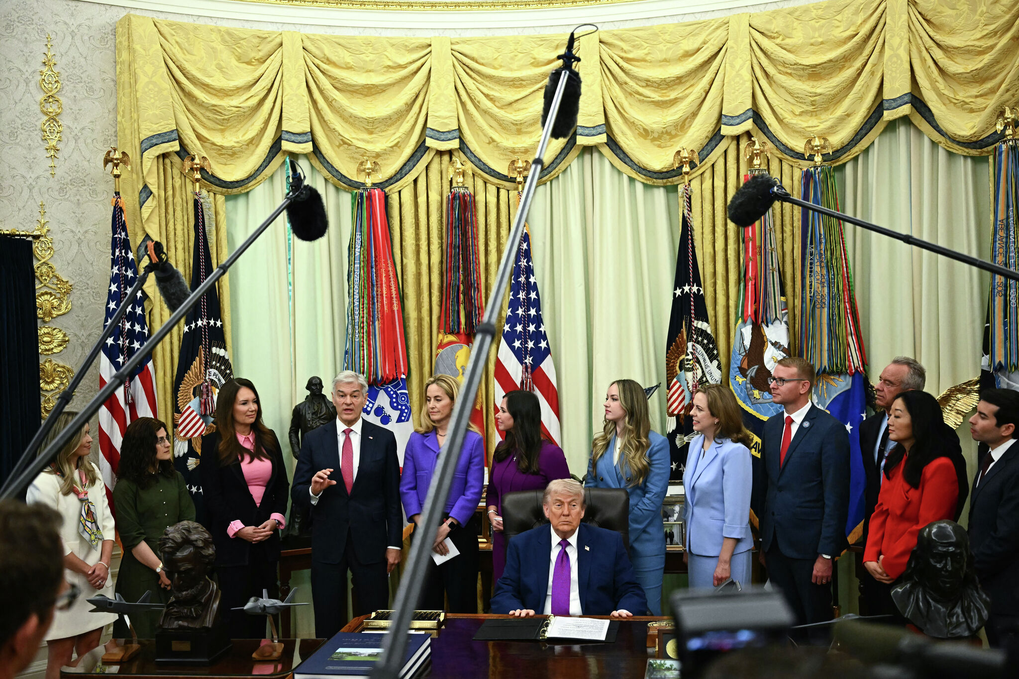 https://s.hdnux.com/photos/01/66/22/27/31008205/4/rawImage.jpg