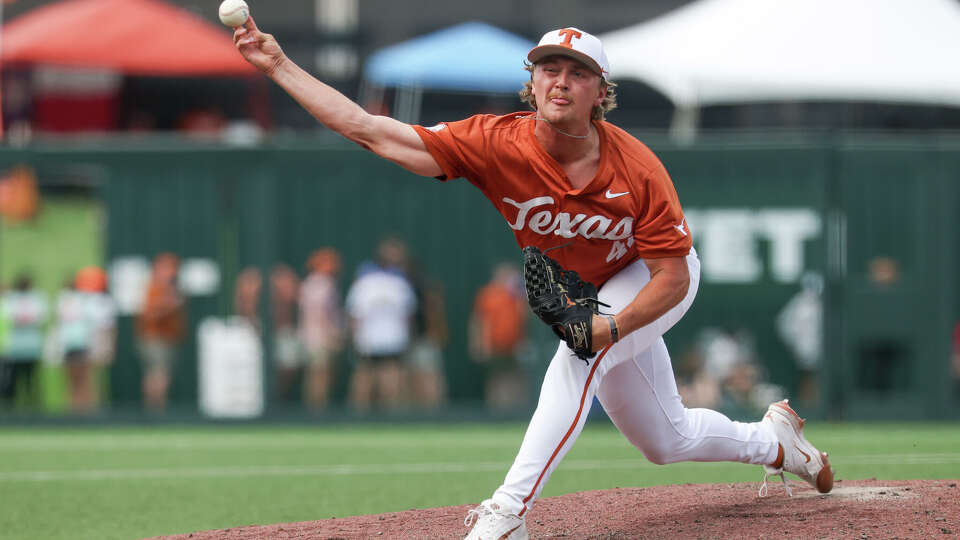Texas reliever Cody Howard of The Woodlands worked 3 ⅔ innings Saturday as the Longhorns finished a sweep of Missouri.