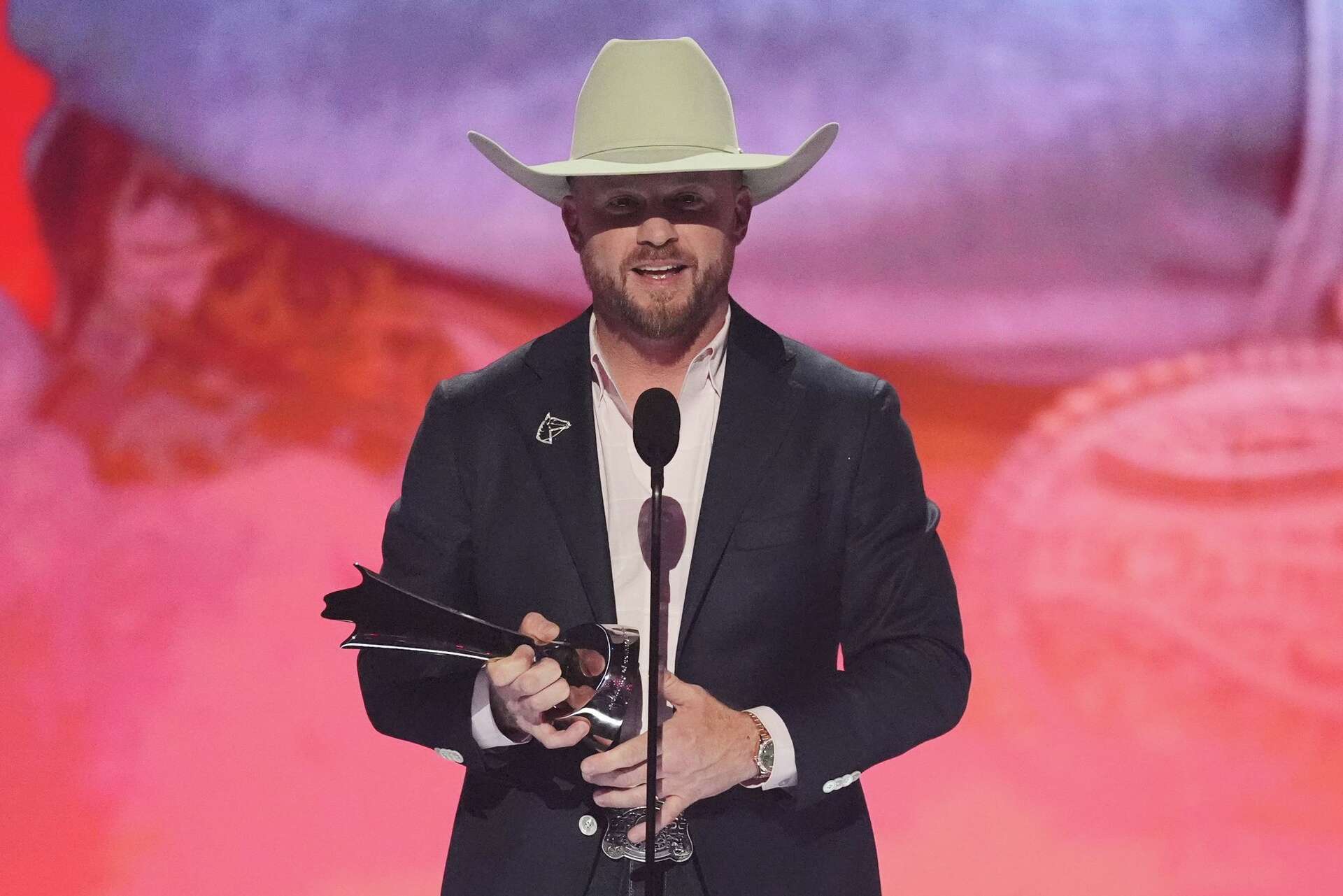 Ella Langley dominates the ACM Awards and Cody Johnson wins entertainer of the year