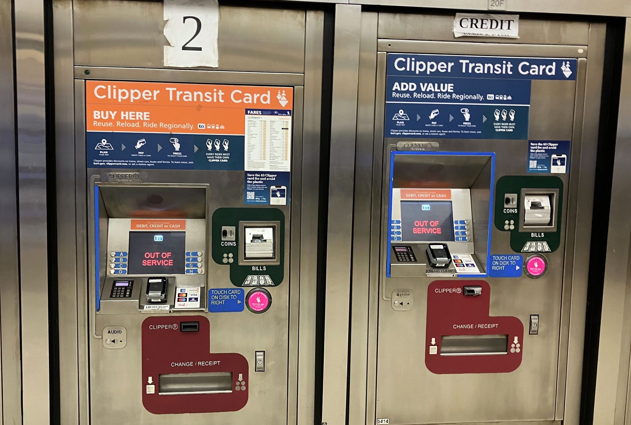 sfchronicle.com - Aidin Vaziri - Clipper glitch snarls BART fare payments during morning commute