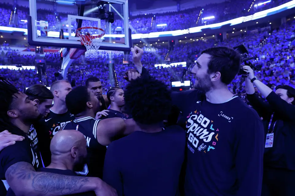 The San Antonio Spurs rally before the start of Game 1 of the Western Conference Finals between the Oklahoma City Thunder and the San Antonio Spurs at Paycom Center in Oklahoma City, Monday, May 18, 2026.