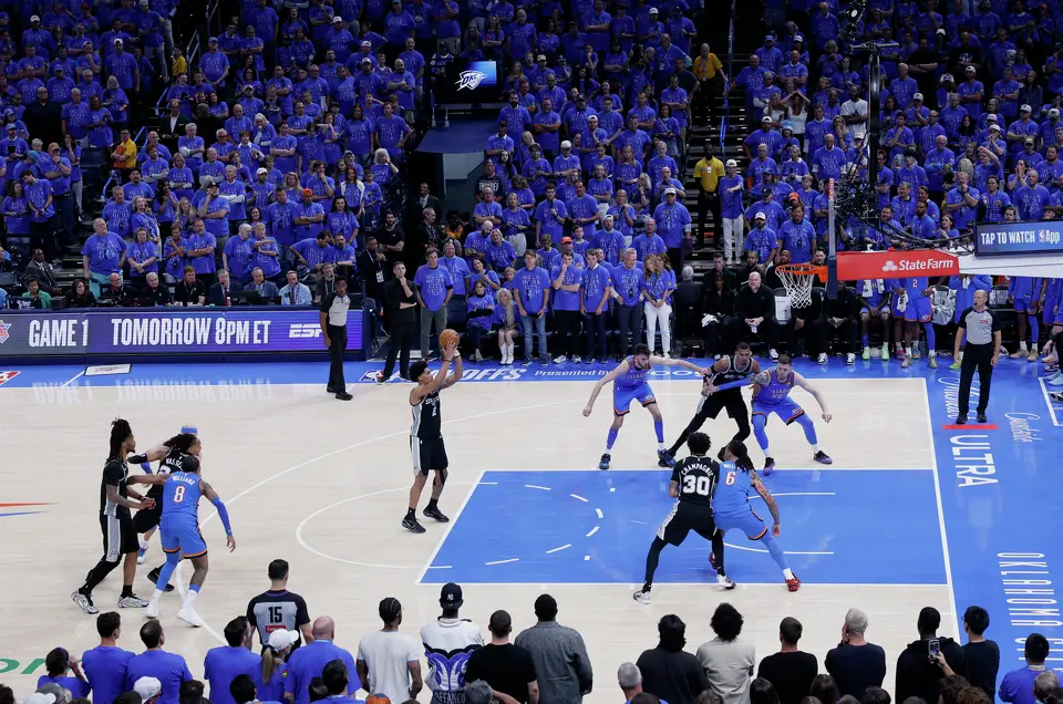 San Antonio Spurs guard Dylan Harper (2) makes a free throw in overtimef of Game 1 of the Western Conference Finals at Paycom Center in Oklahoma City, Monday, May 18, 2026. The Spurs defeated the Thunder 122-115 in double overtime.