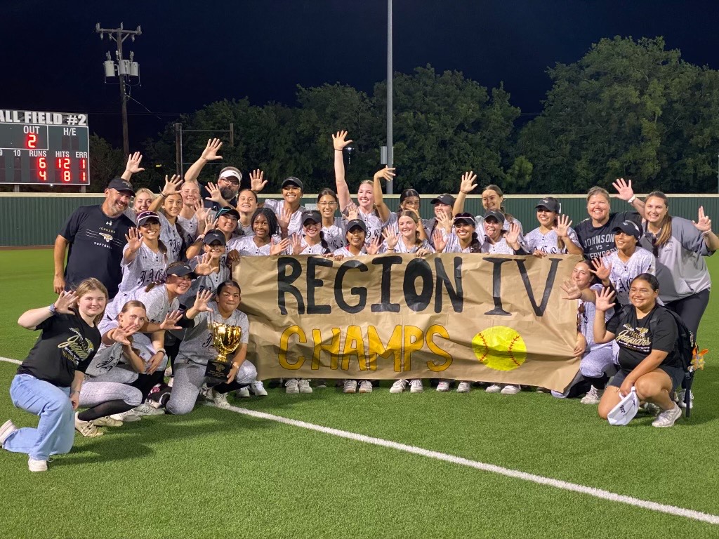 'Electric' Texas softball player leads Johnson to first-ever state semifinal appearance