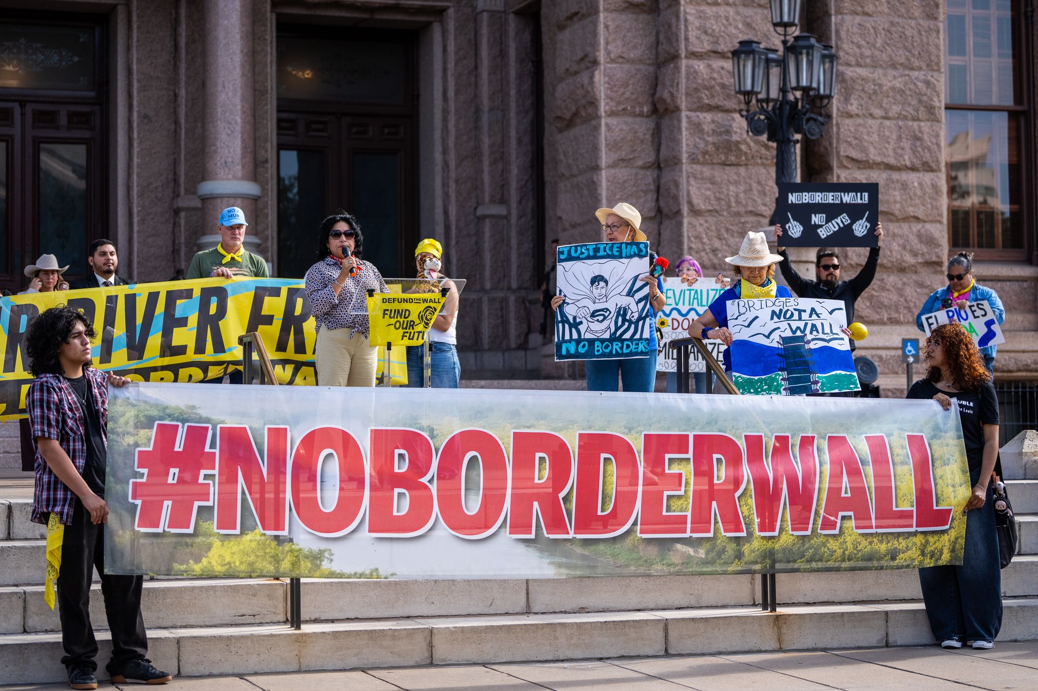 Border barrier construction begins in parts of Big Bend