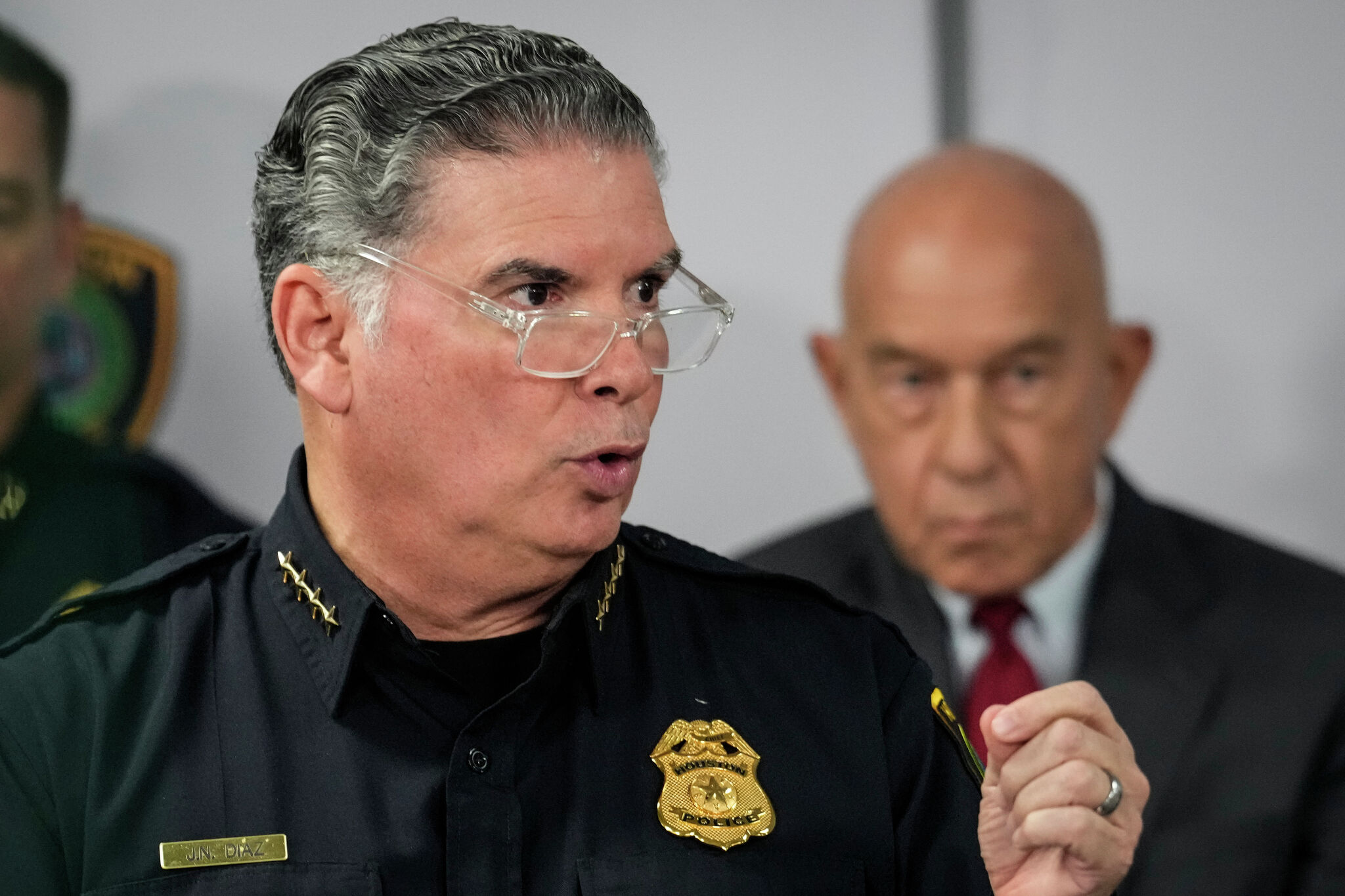 https://s.hdnux.com/photos/01/66/25/06/31019446/6/rawImage.jpg