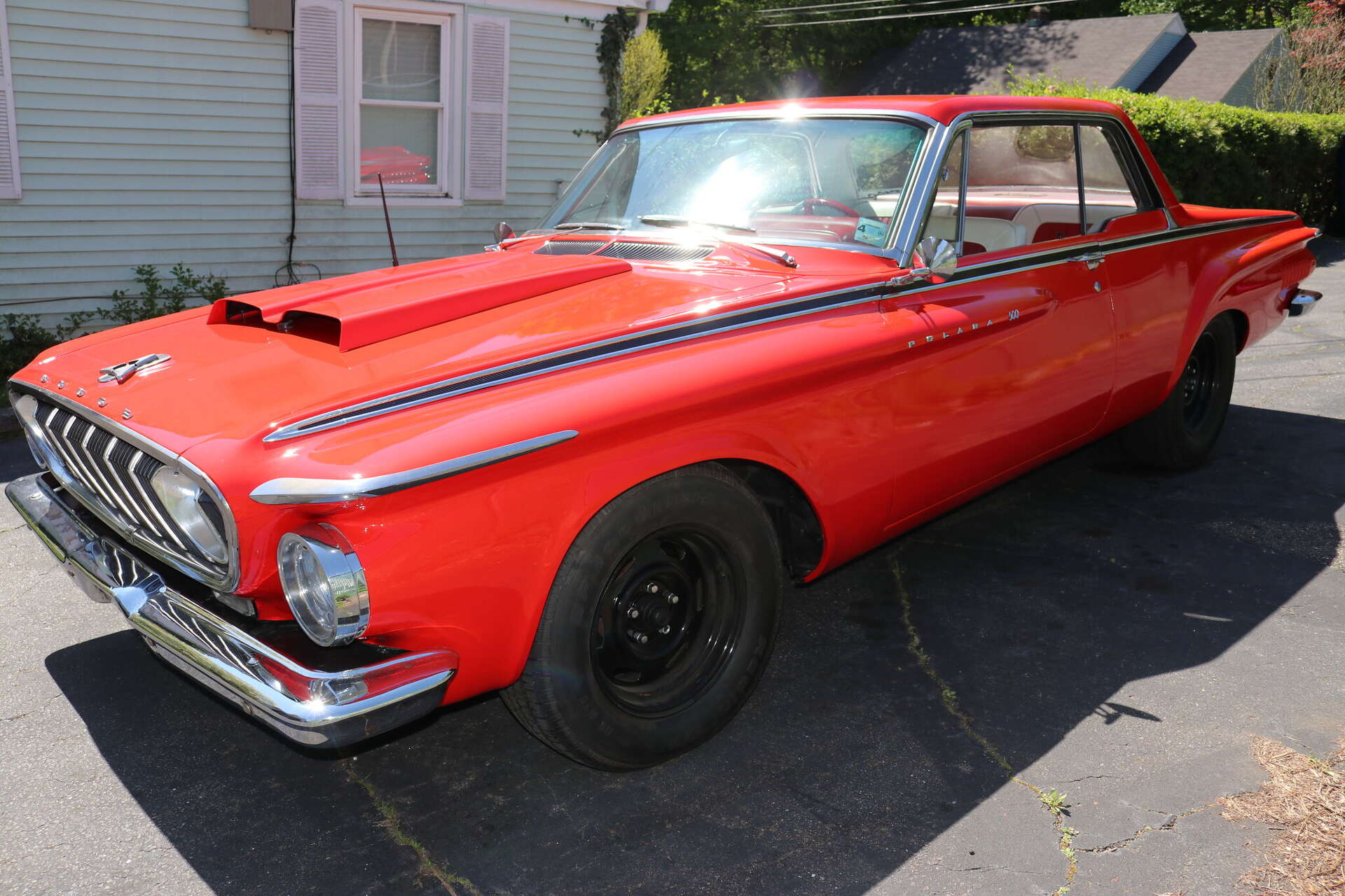 My Ride: Seymour man's loyalty to Chrysler products has never wavered