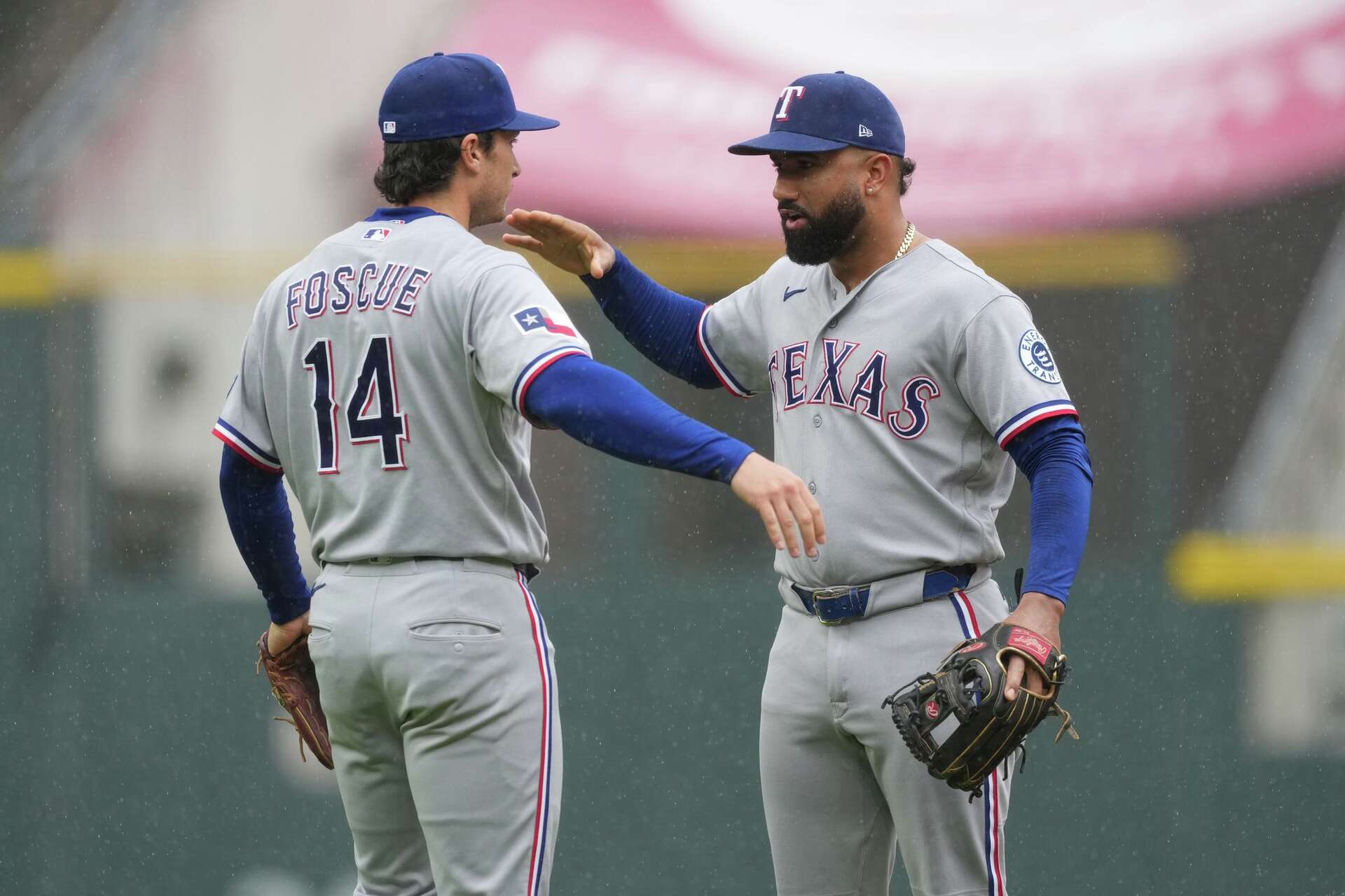 Josh Jung hits tiebreaking single in 9th inning as Rangers rally