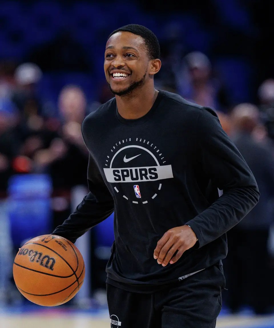 San Antonio Spurs guard De'Aaron Fox warms up before Game 2 of the Western Conference Finals at Paycom Center in Oklahoma City, Wednesday, May 20, 2026. Fox was ruled out after going through pre-game warmups due to a right ankle sprain.