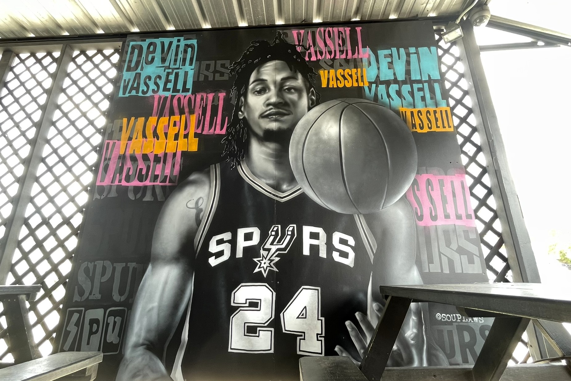 Ein weiterer Star der Spurs in den Playoffs erhält ein neues Wandbild bei ...