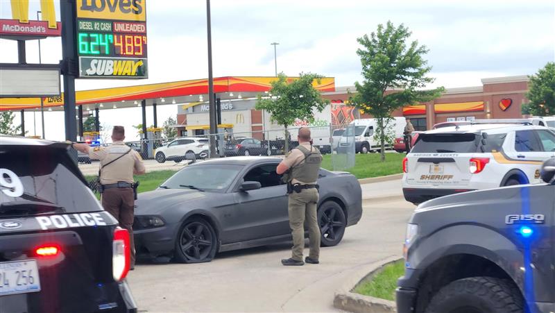 Madison County IL man faces 5 felonies after police chase