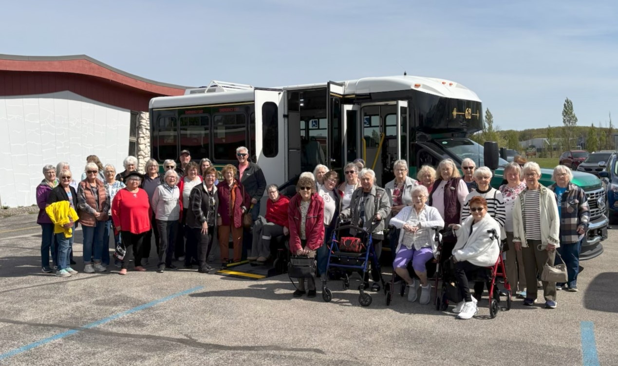 Mystery Nibbles with Netters takes seniors to Frankfort