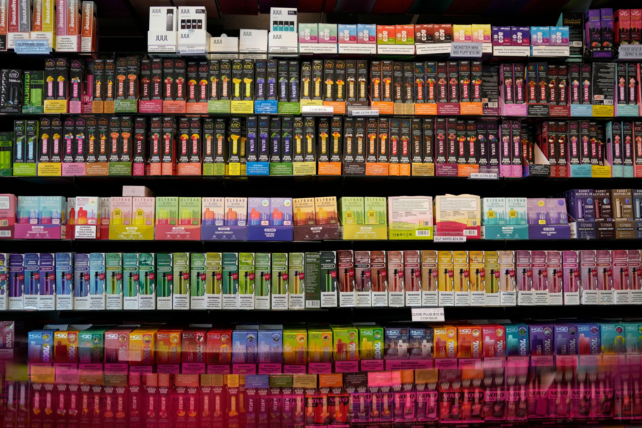 ct flavored vapes Raz Clear Vape Flavor RAZ LTX25000 Disposable Vape .98 Raz Vape Flavors  Clear Sapphire - RAZ Vape DC25000: A Deep Dive Into The Experience main image 0