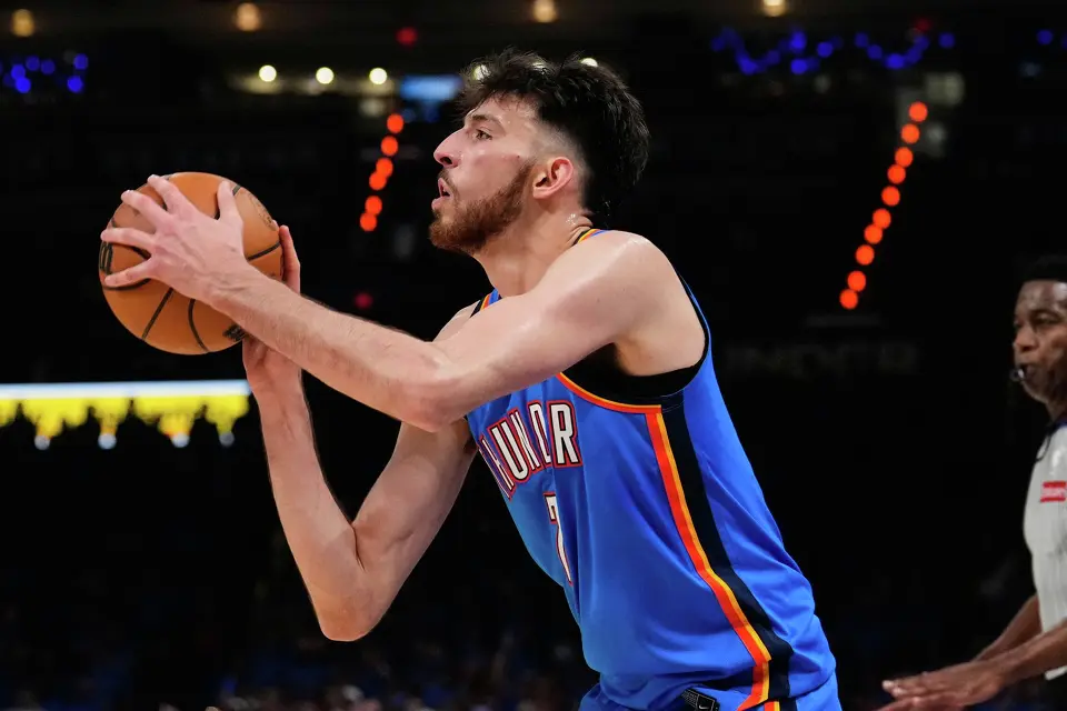 Oklahoma City Thunder's Chet Holmgren shoots during Game 1 of the Western Conference finals of the NBA basketball playoffs against the San Antonio Spurs Monday, May 18, 2026, in Oklahoma City. (AP Photo/Tony Gutierrez)
