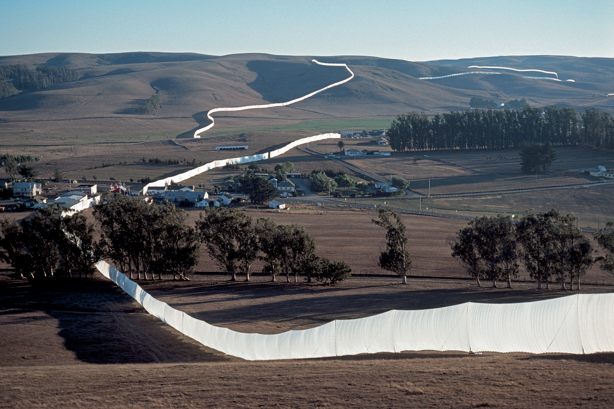50 years ago, a 24-mile fence divided a Bay Area community