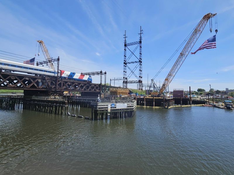 Connecticut rail travelers should expect packed trains to New York City the next two weekends