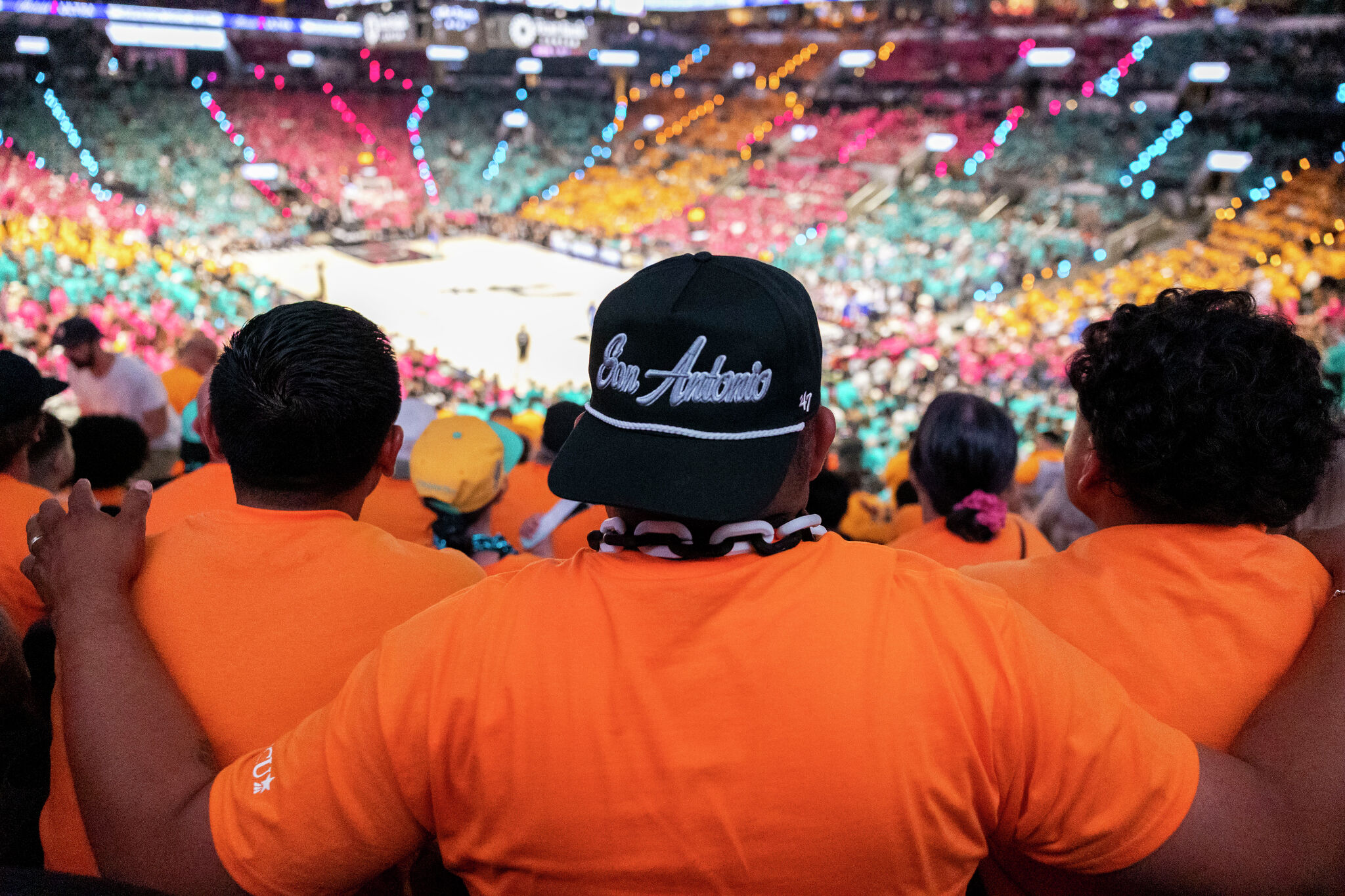Brutal battle in photos as the Spurs fall to the Oklahoma City Thunder in Game 3