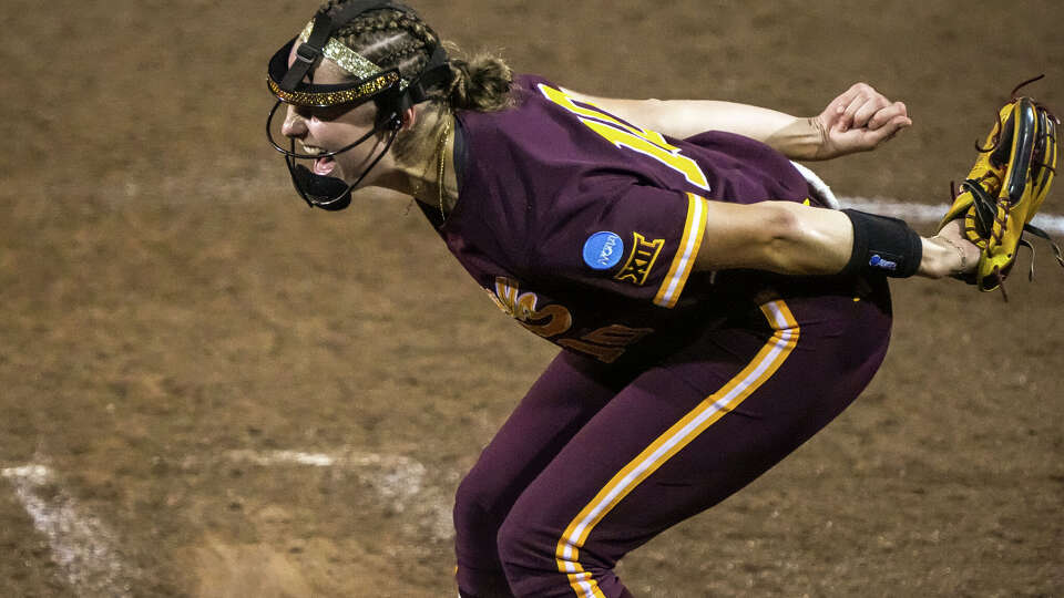 Arizona State pitcher Kenzie Brown (10) celebrates a final strikeout during the NCAA Softball Championship Super Regional against Texas at Red & Charline McCombs Field on Friday, May 22, 2026 in Austin.