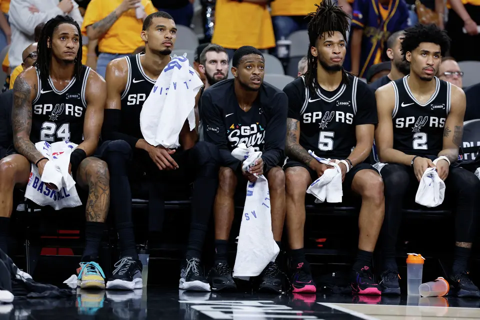 A muted San Antonio bench watches the game action late in the 4th quarter of Game 3 of the Western Conference Finals at Frost Bank Center in San Antonio, Friday, May 22, 2026. The Spurs fell 123-108 to the Thunder, who now lead the series 2-1.