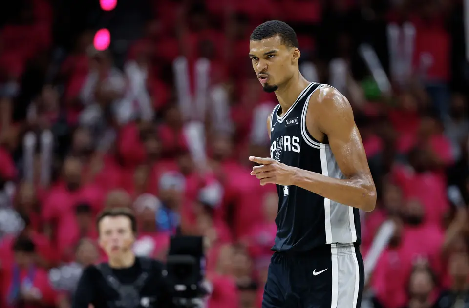 San Antonio Spurs forward Victor Wembanyama (1) points at the bench during the second half of Game 3 of the Western Conference Finals at Frost Bank Center in San Antonio, Friday, May 22, 2026. The Spurs fell 123-108 to the Thunder, who now lead the series 2-1.