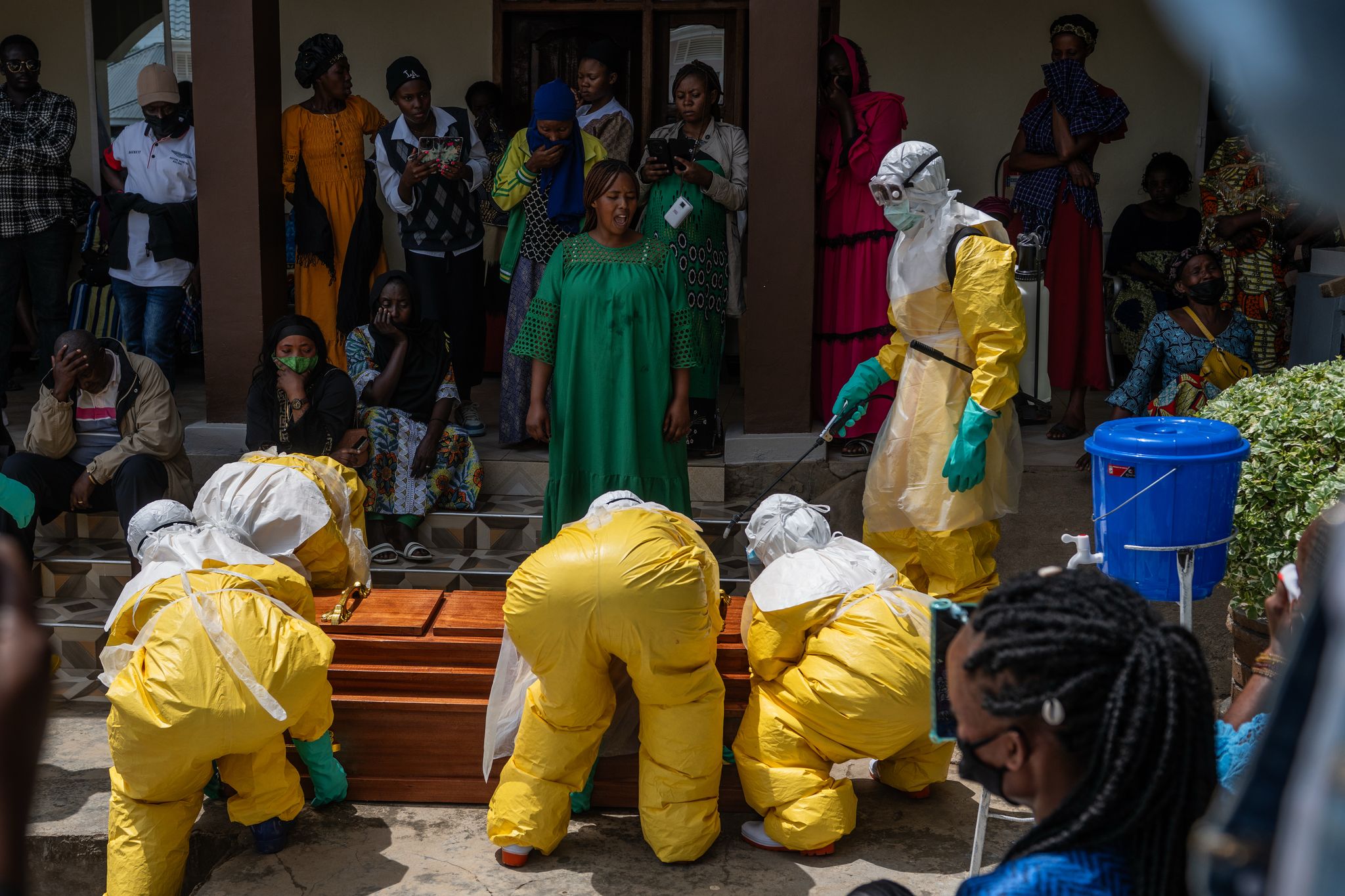 chron.com - JEAN-YVES KAMALE and MONIKA PRONCZUK - Young men storm a Congo hospital treating Ebola patients to demand bodies of their kin