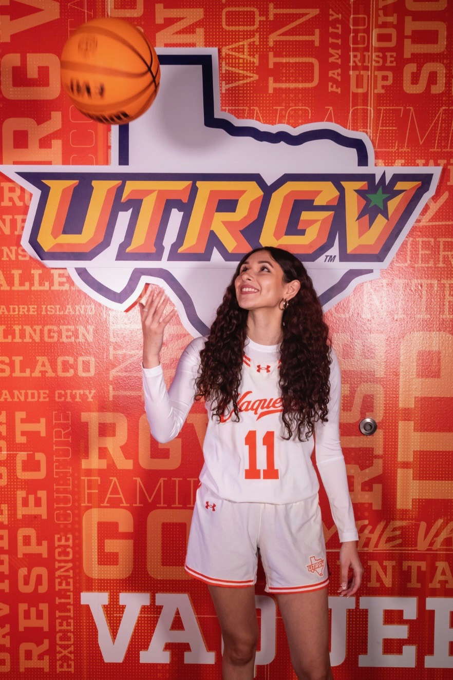 Former United High School standout Jesslynn Jalomo is returning to South Texas after transferring from Nicholls State to UTRGV.