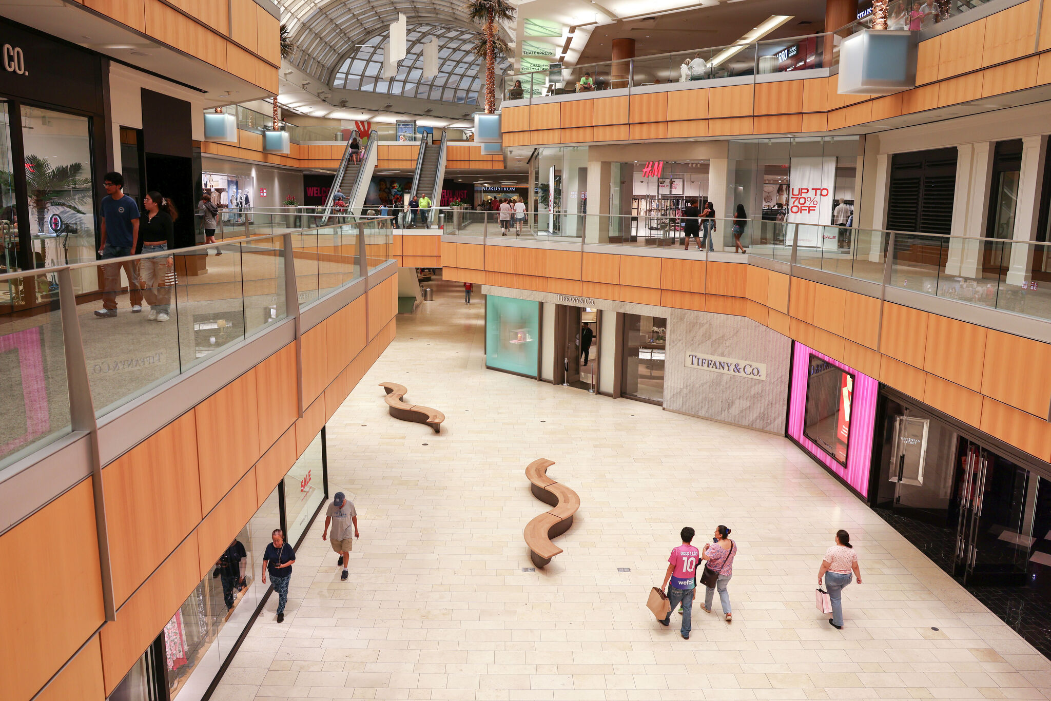 Galleria Dallas loses longtime luxury jeweler Tiffany & Co.