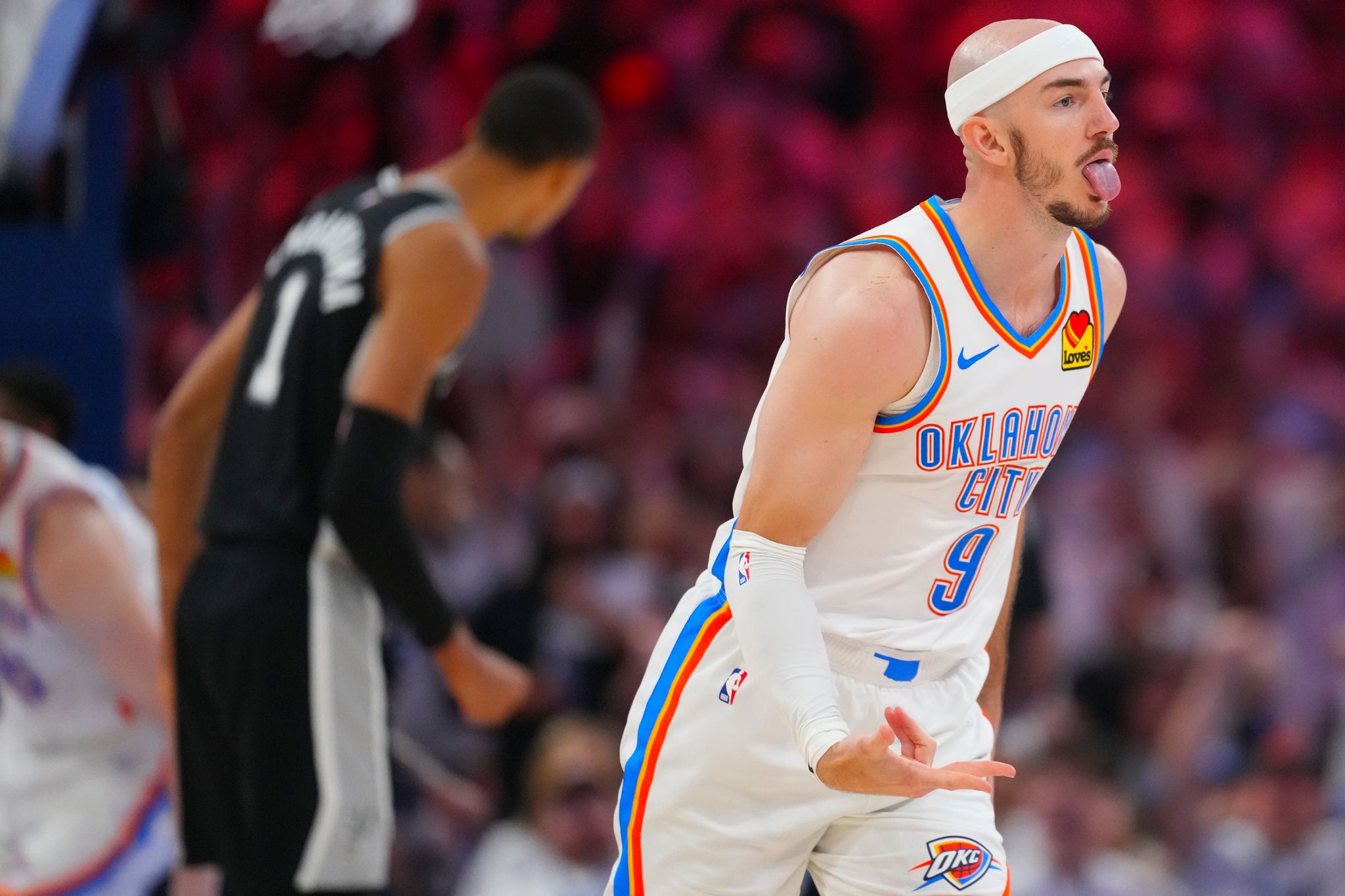 Sparked by Alex Caruso, the Thunder bench steps up again in Game 5 win